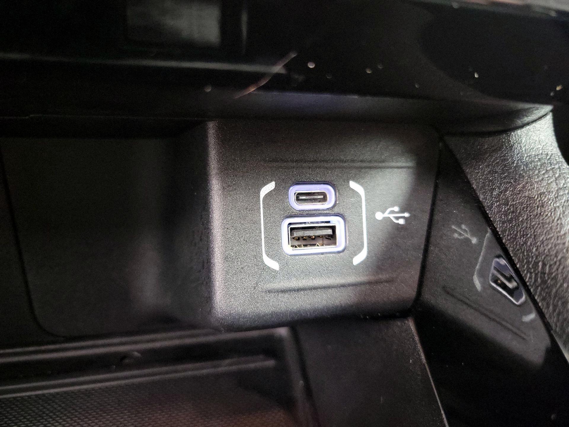 Thumbnail: 2022 Jeep Compass - 19