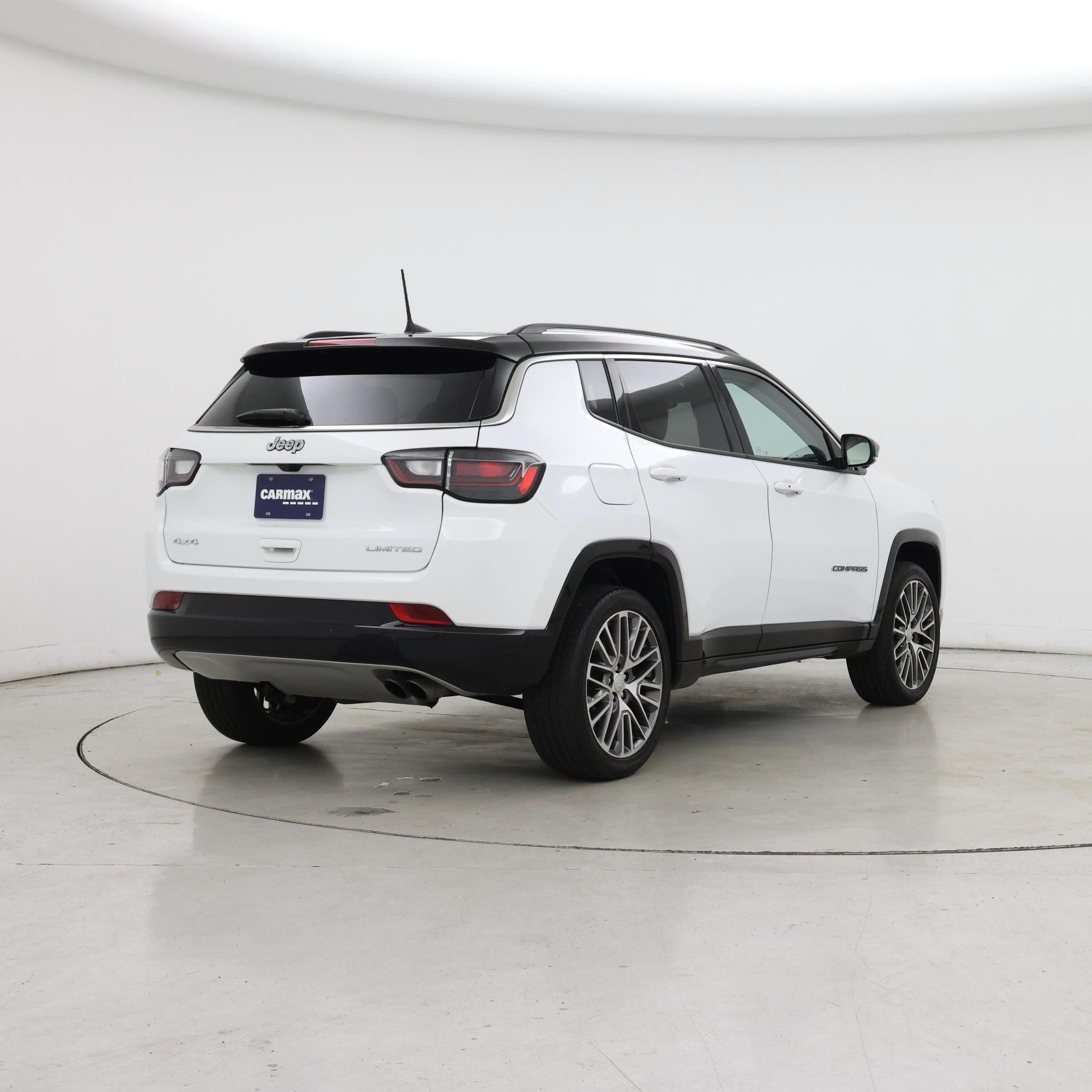 Thumbnail: 2022 Jeep Compass - 8