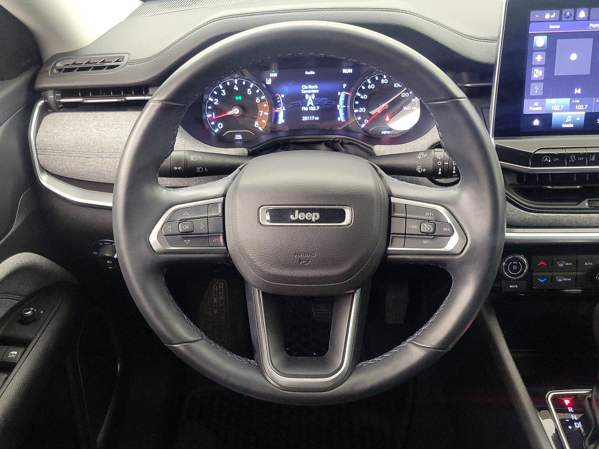 Thumbnail: 2022 Jeep Compass - 10