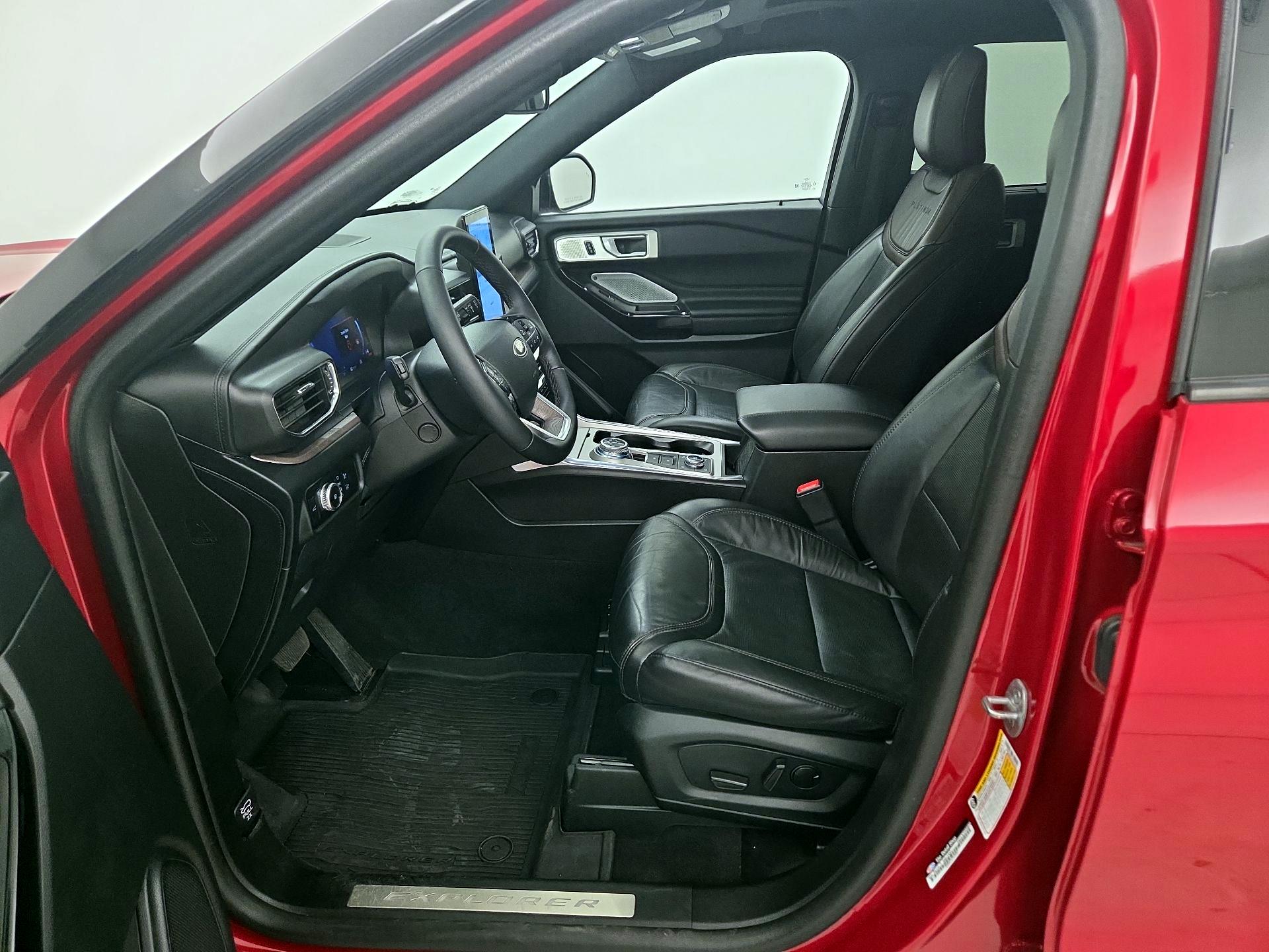 Thumbnail: 2023 Ford Explorer - 11