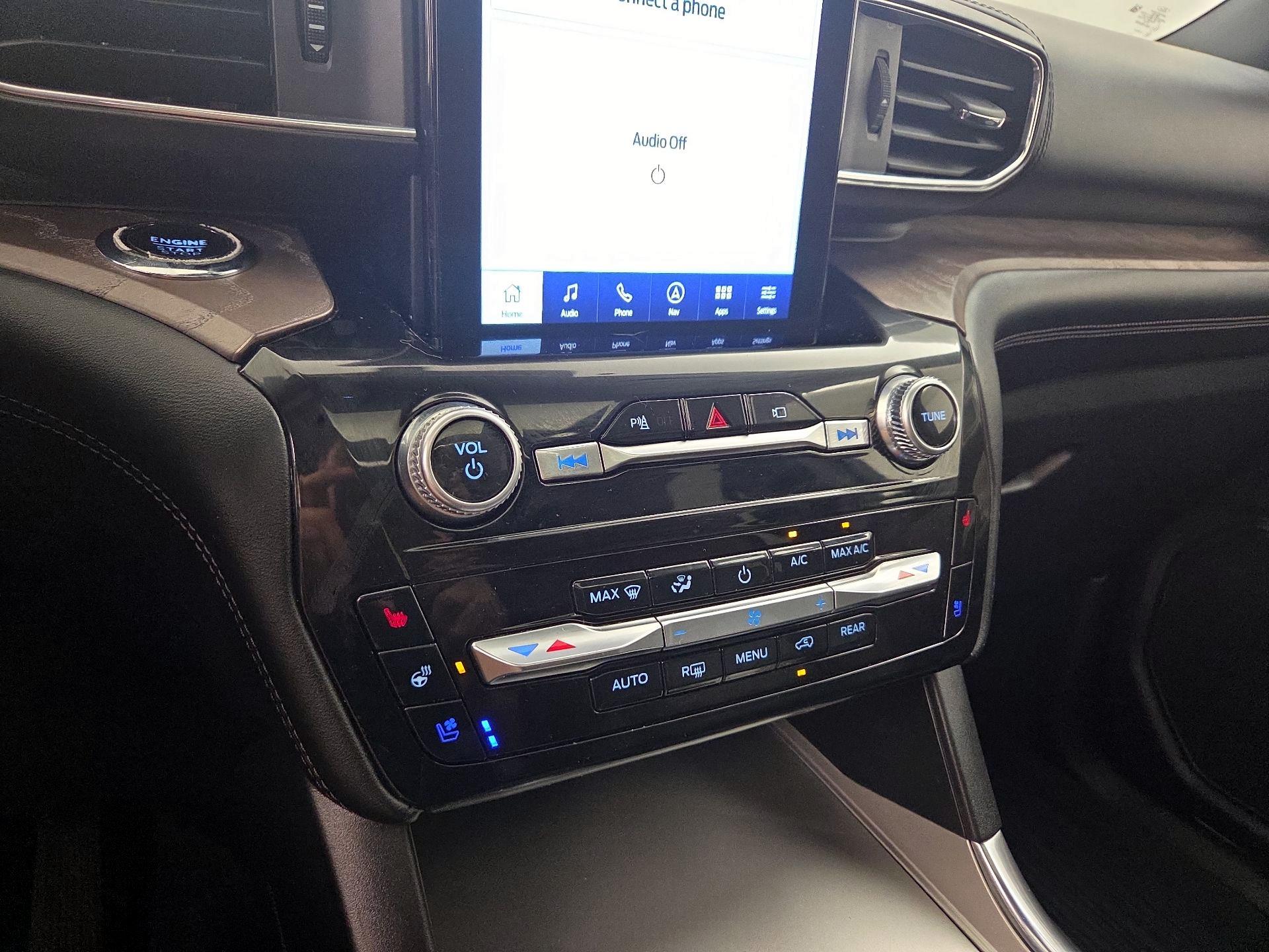 Thumbnail: 2023 Ford Explorer - 17