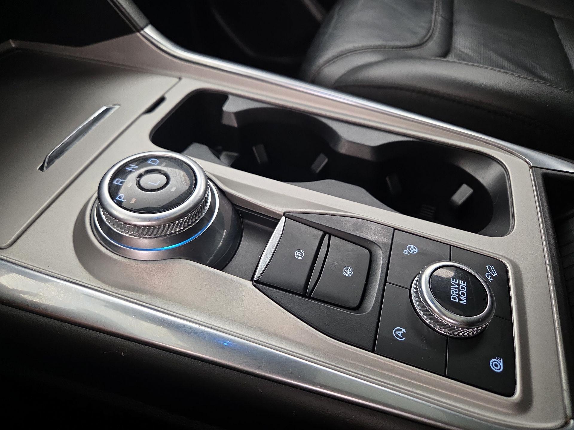 Thumbnail: 2023 Ford Explorer - 18