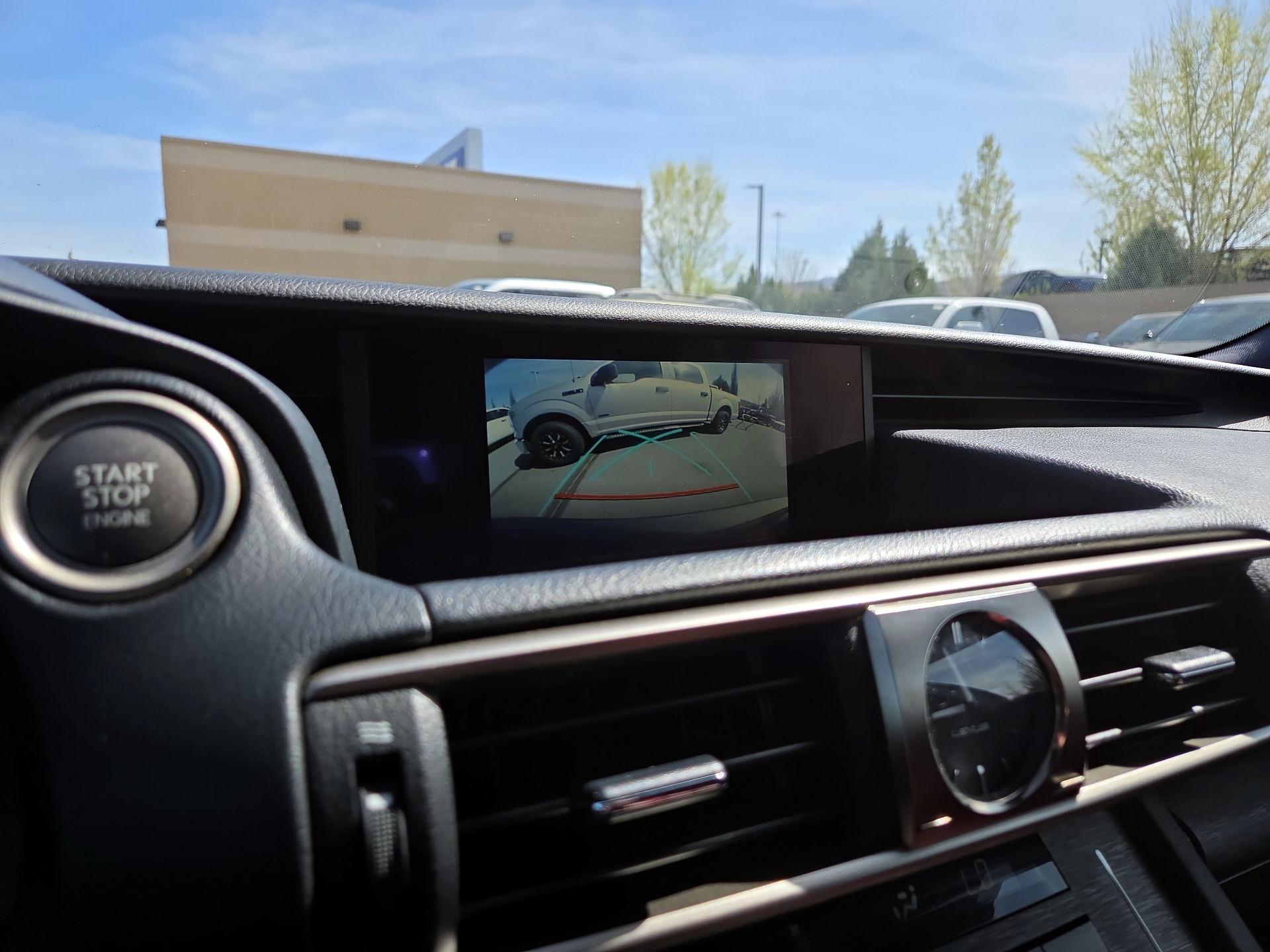 Thumbnail: 2020 Lexus IS - 12