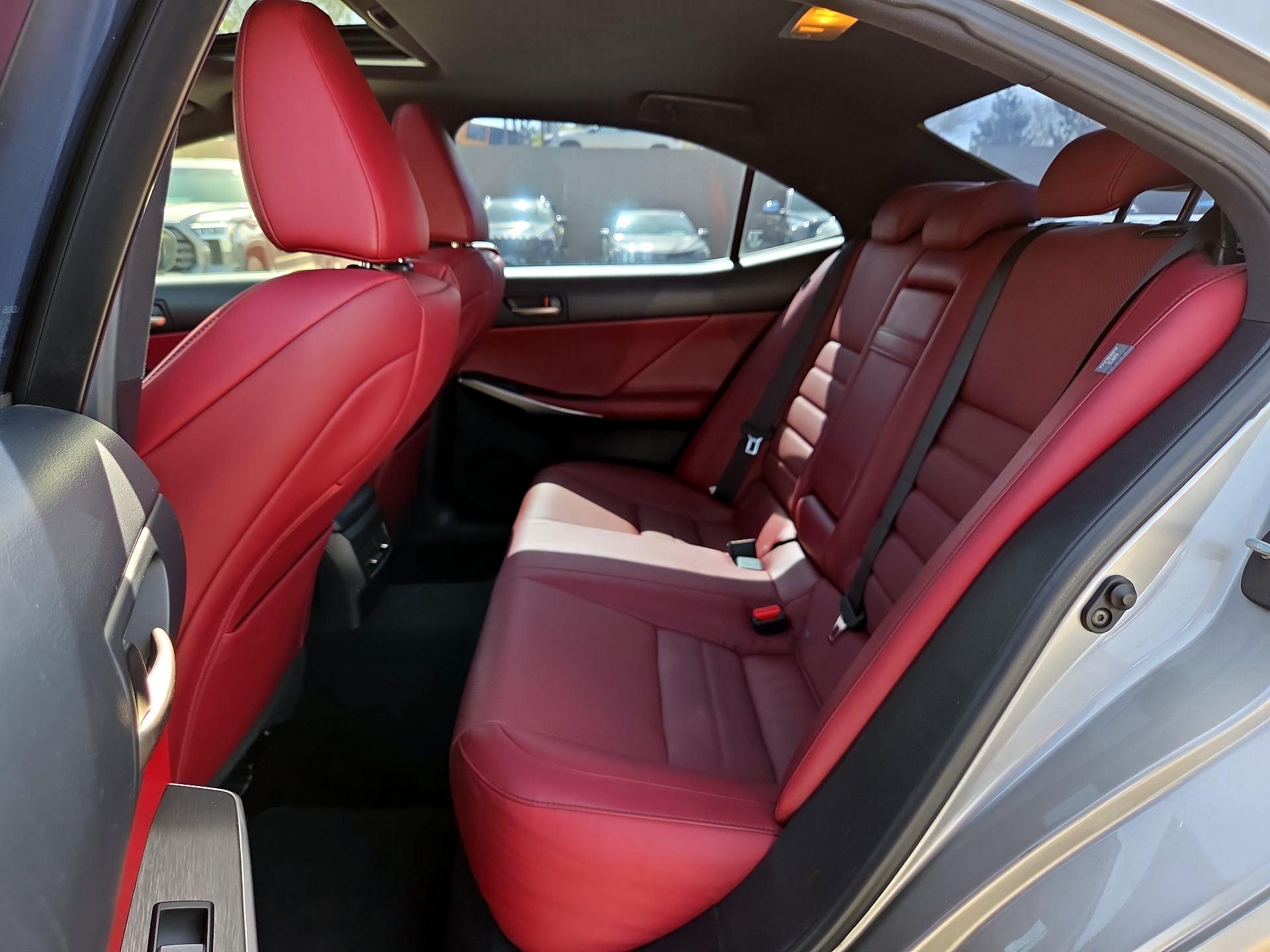 Thumbnail: 2020 Lexus IS - 17