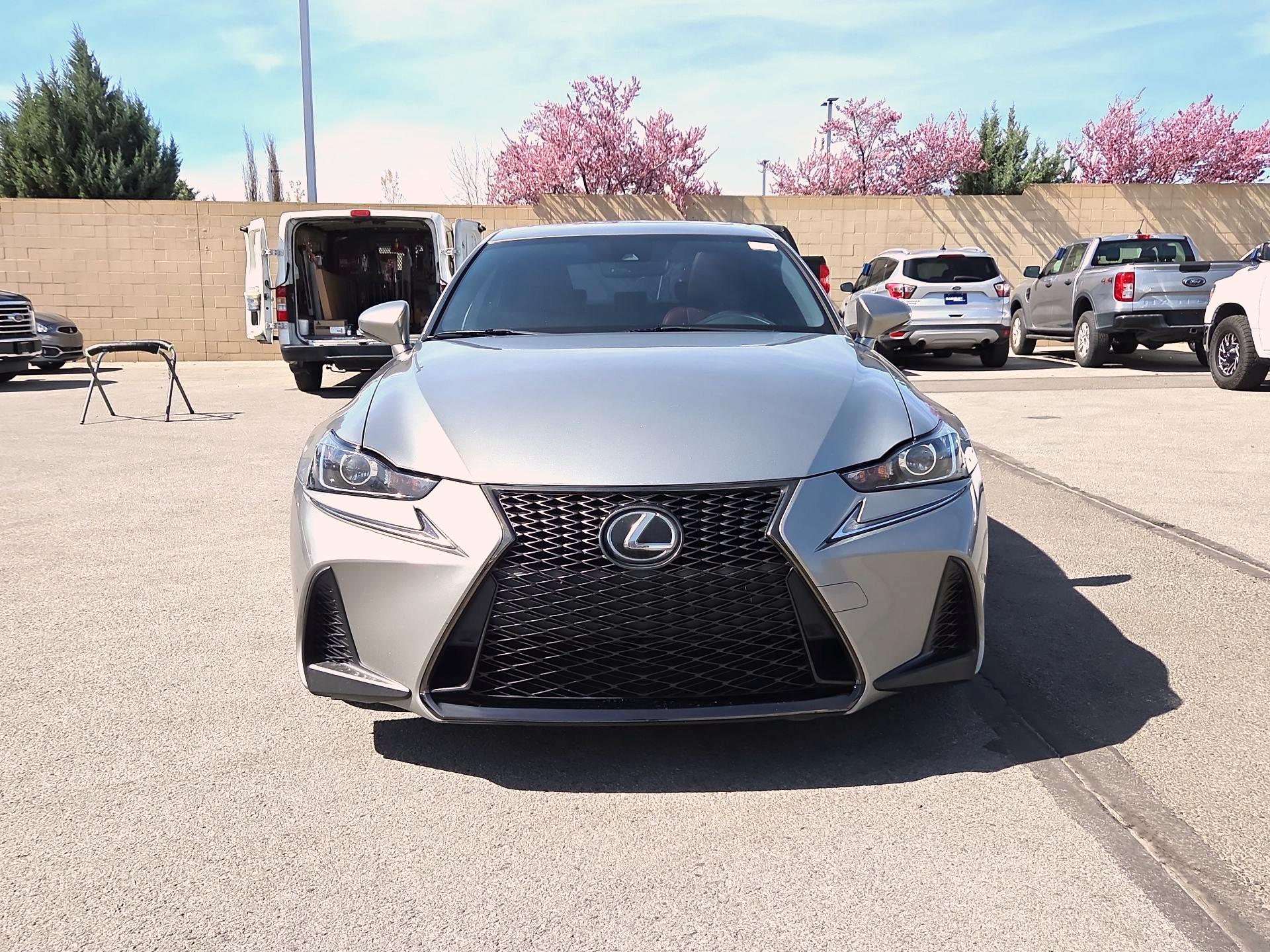Thumbnail: 2020 Lexus IS - 2
