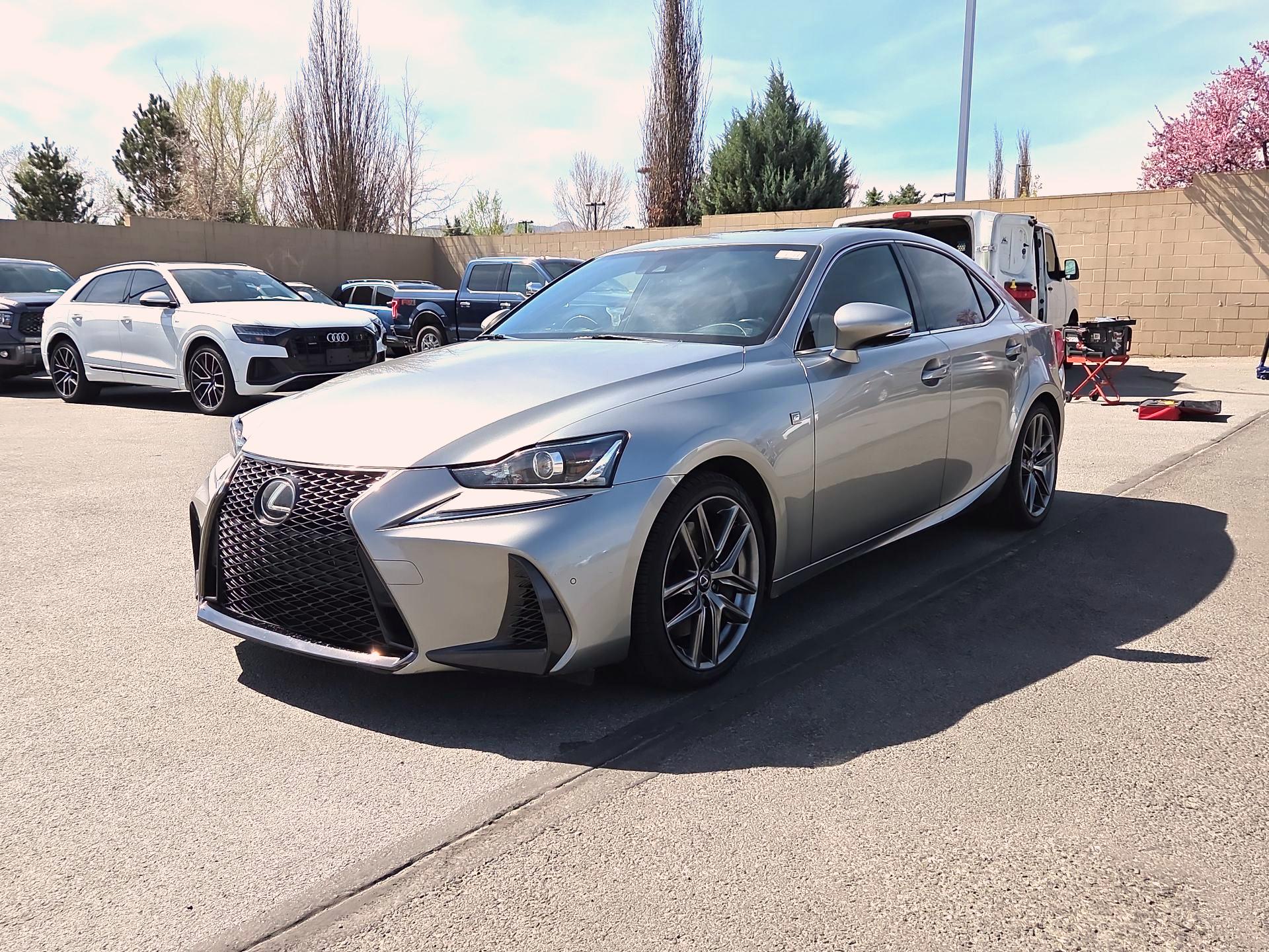 Thumbnail: 2020 Lexus IS - 3