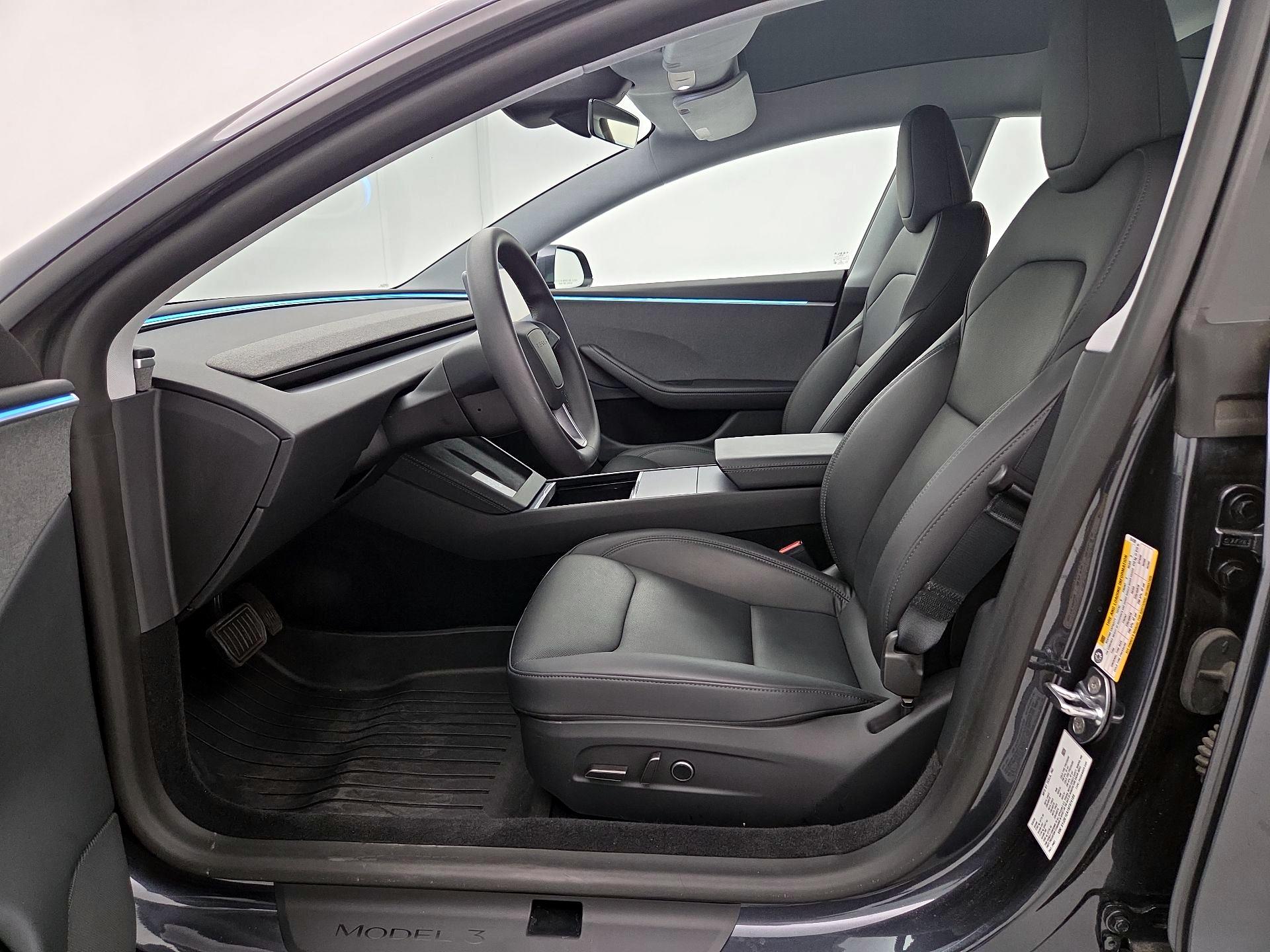 Thumbnail: 2025 Tesla Model 3 - 11