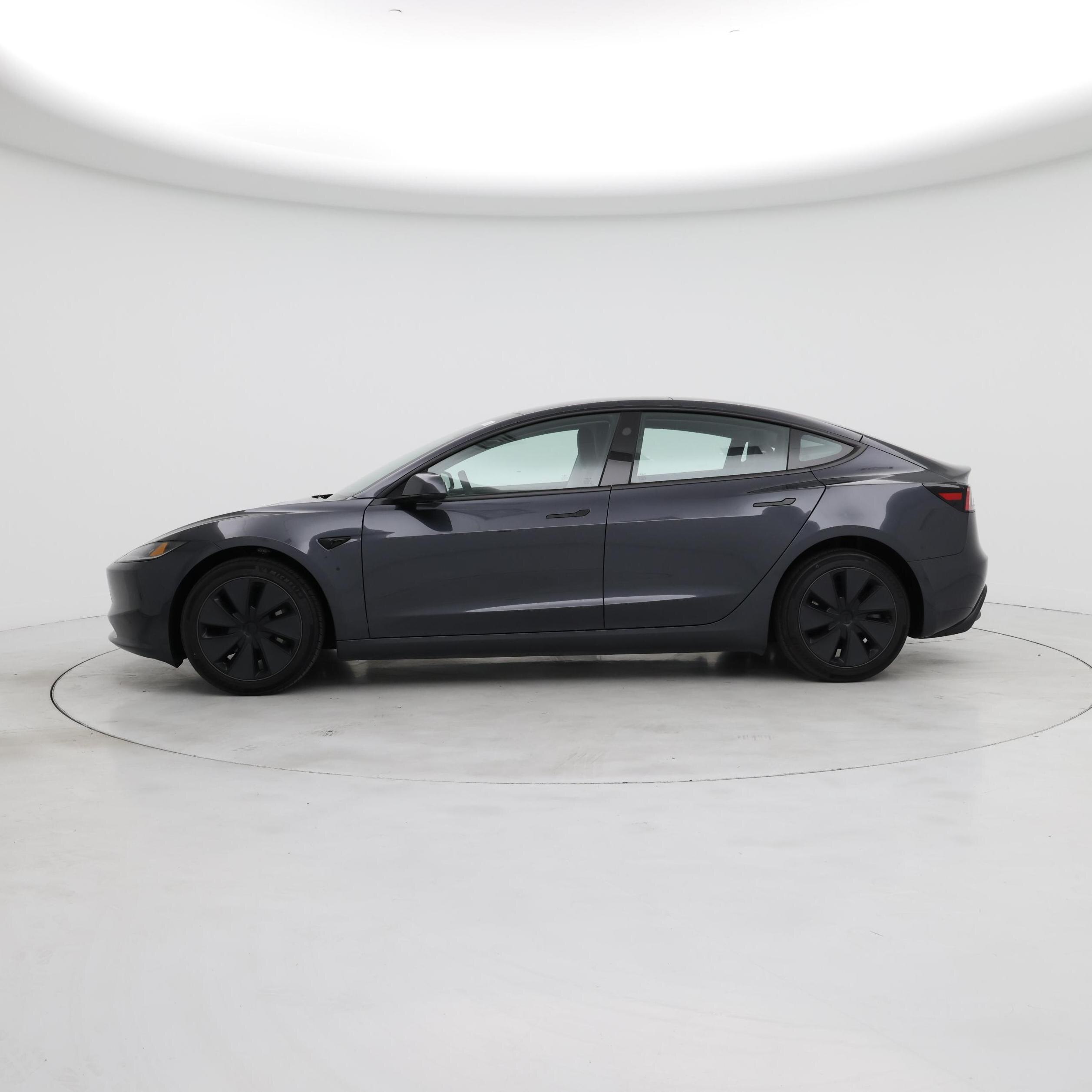 Thumbnail: 2025 Tesla Model 3 - 3
