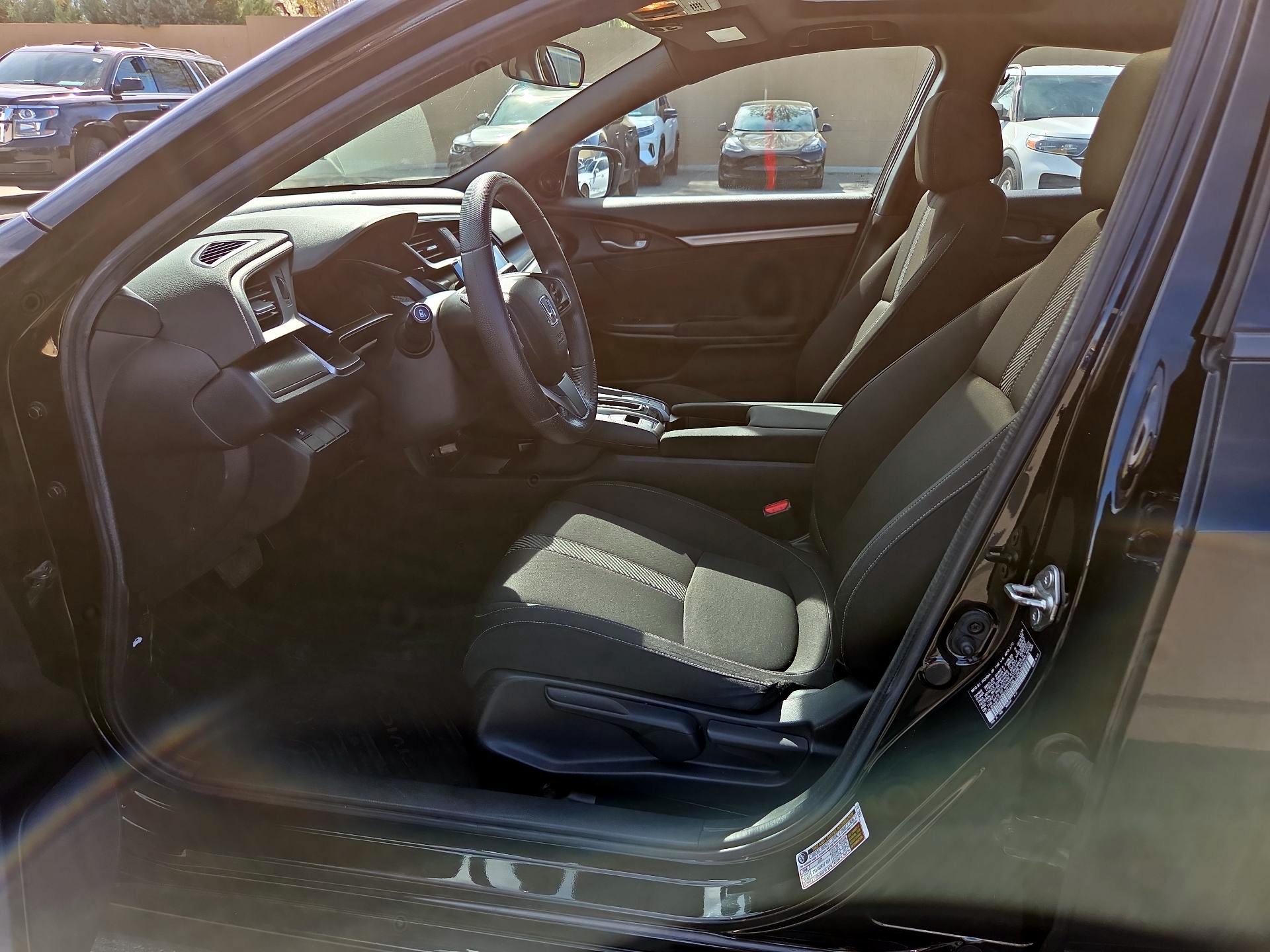 Thumbnail: 2017 Honda Civic - 9