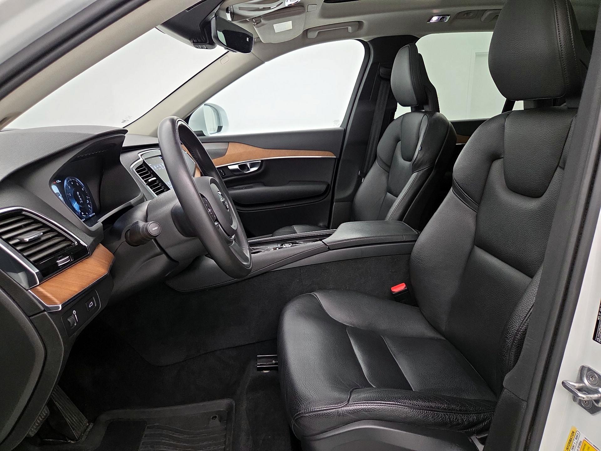 Thumbnail: 2021 Volvo XC90 - 11