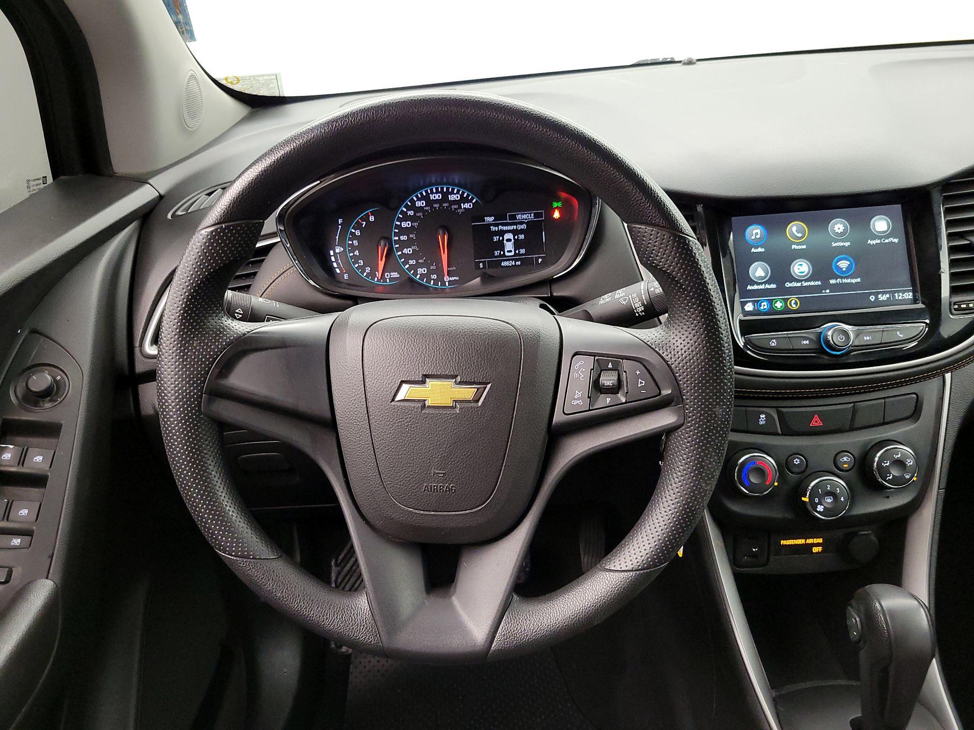 Thumbnail: 2018 Chevrolet Trax - 10