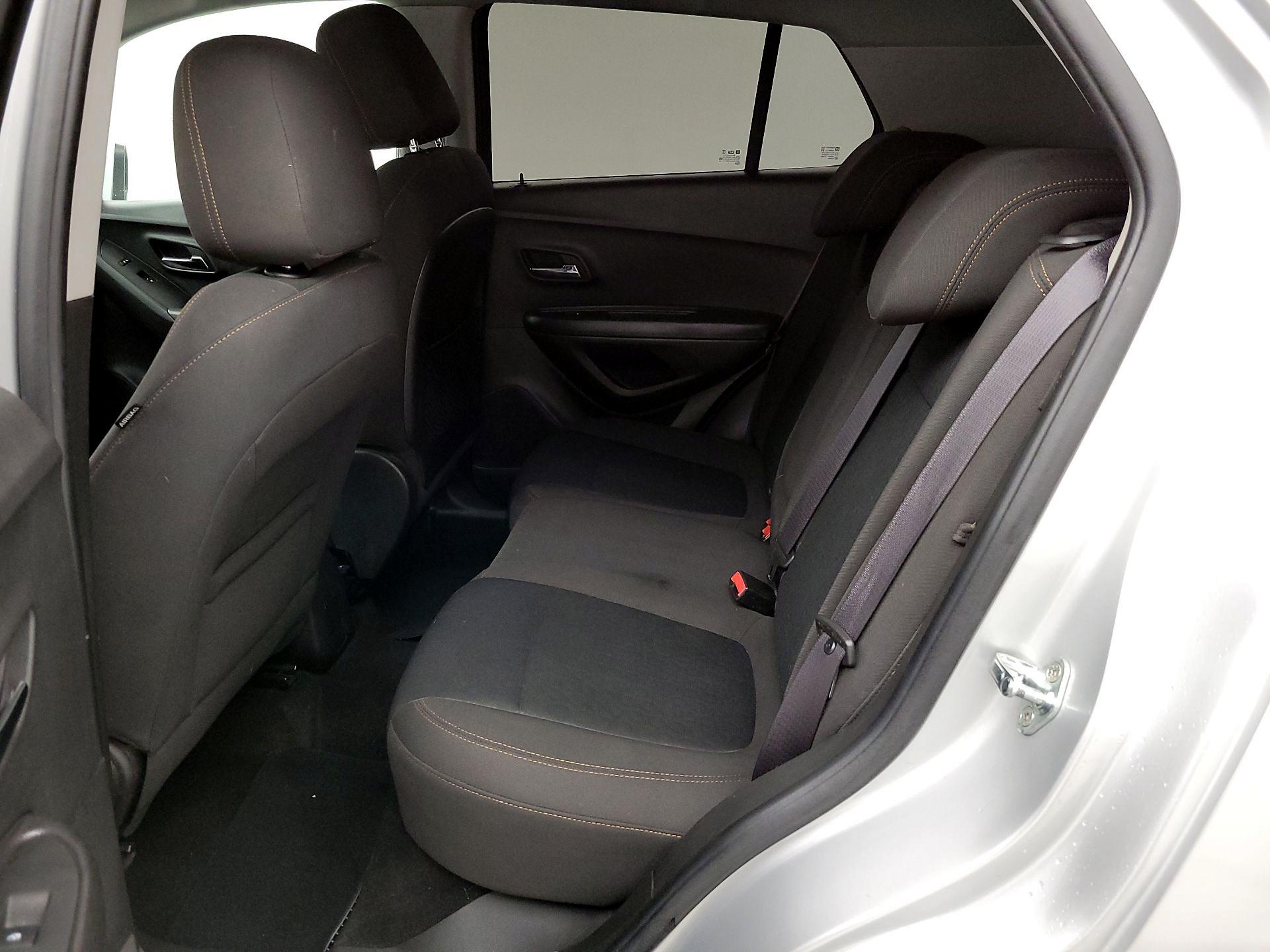 Thumbnail: 2018 Chevrolet Trax - 19