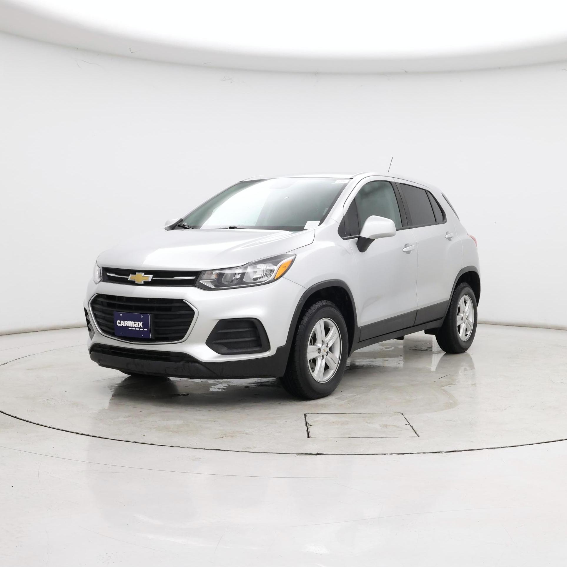 Thumbnail: 2018 Chevrolet Trax - 4