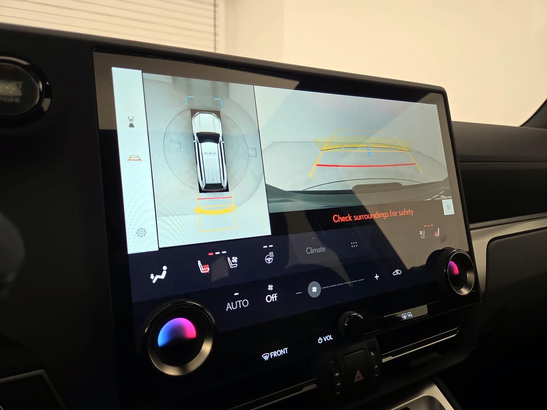 Thumbnail: 2024 Lexus GX - 14