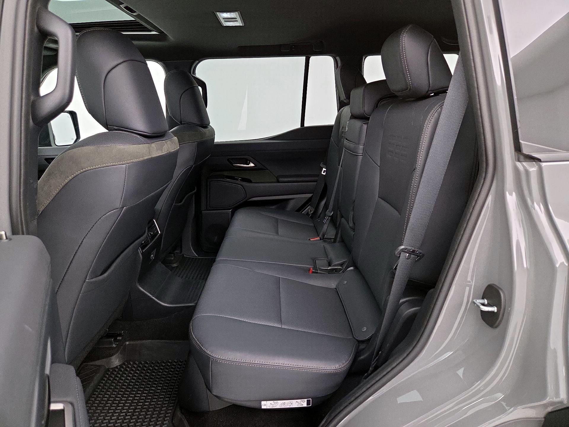 Thumbnail: 2024 Lexus GX - 20