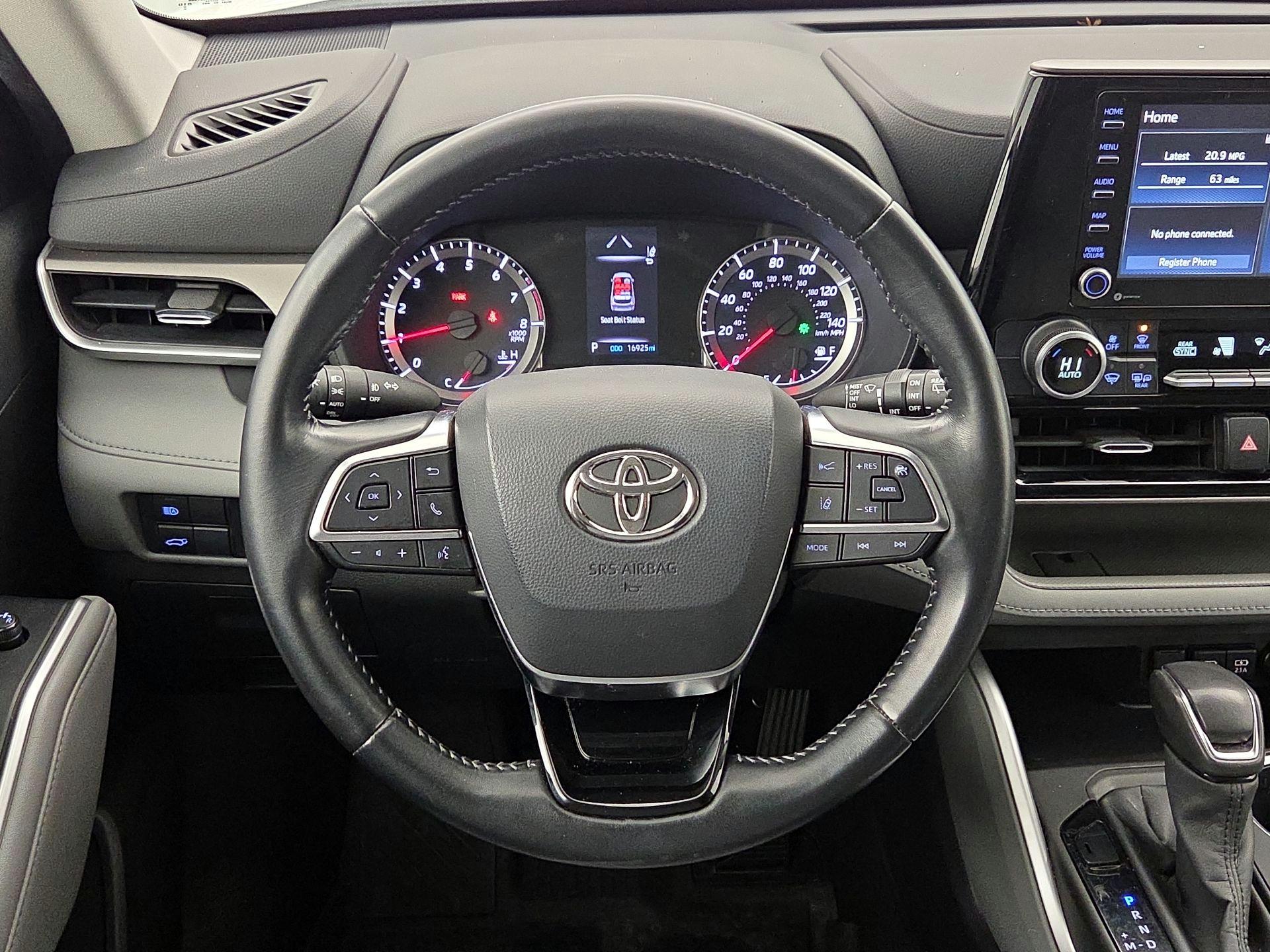 Thumbnail: 2020 Toyota Highlander - 10