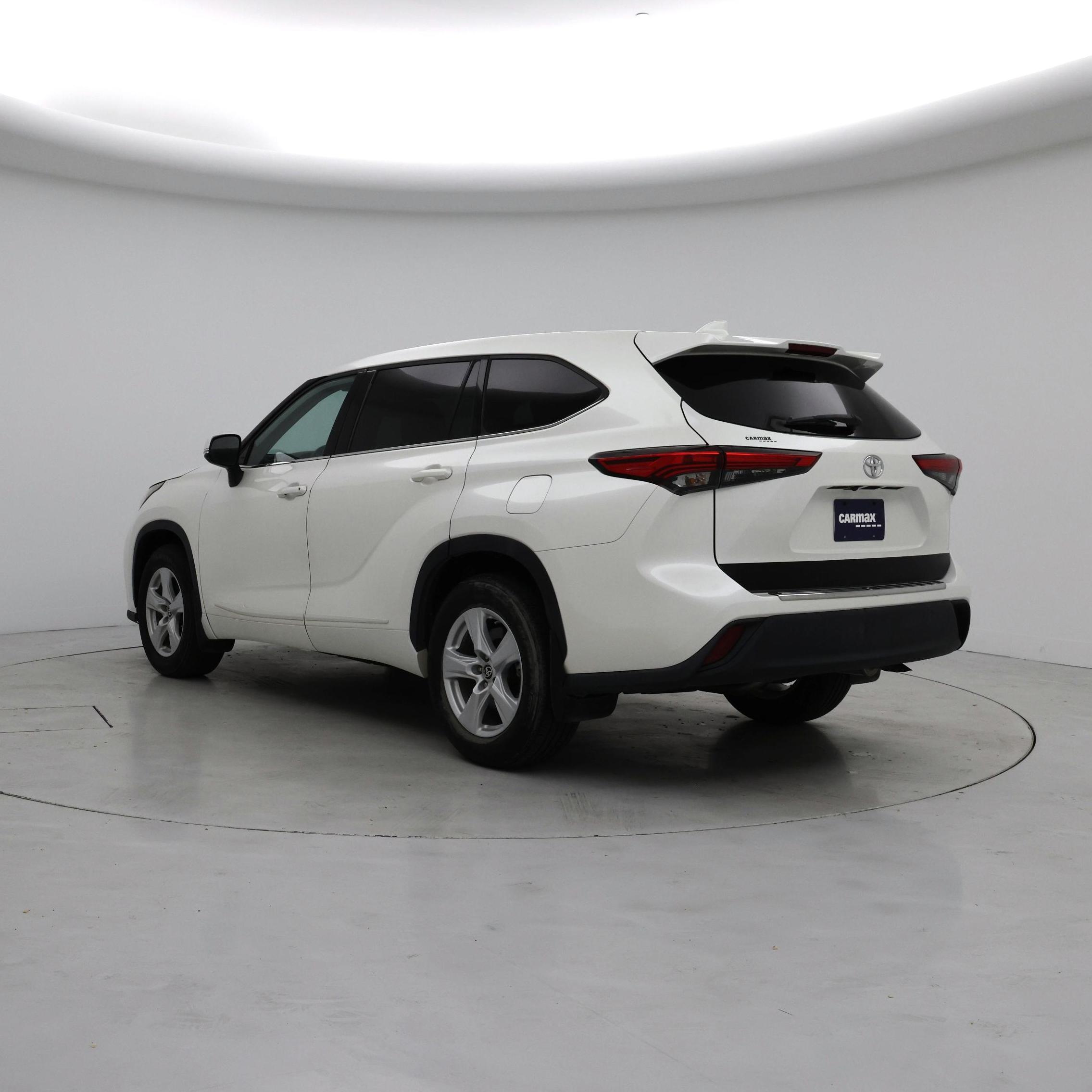 Thumbnail: 2020 Toyota Highlander - 2