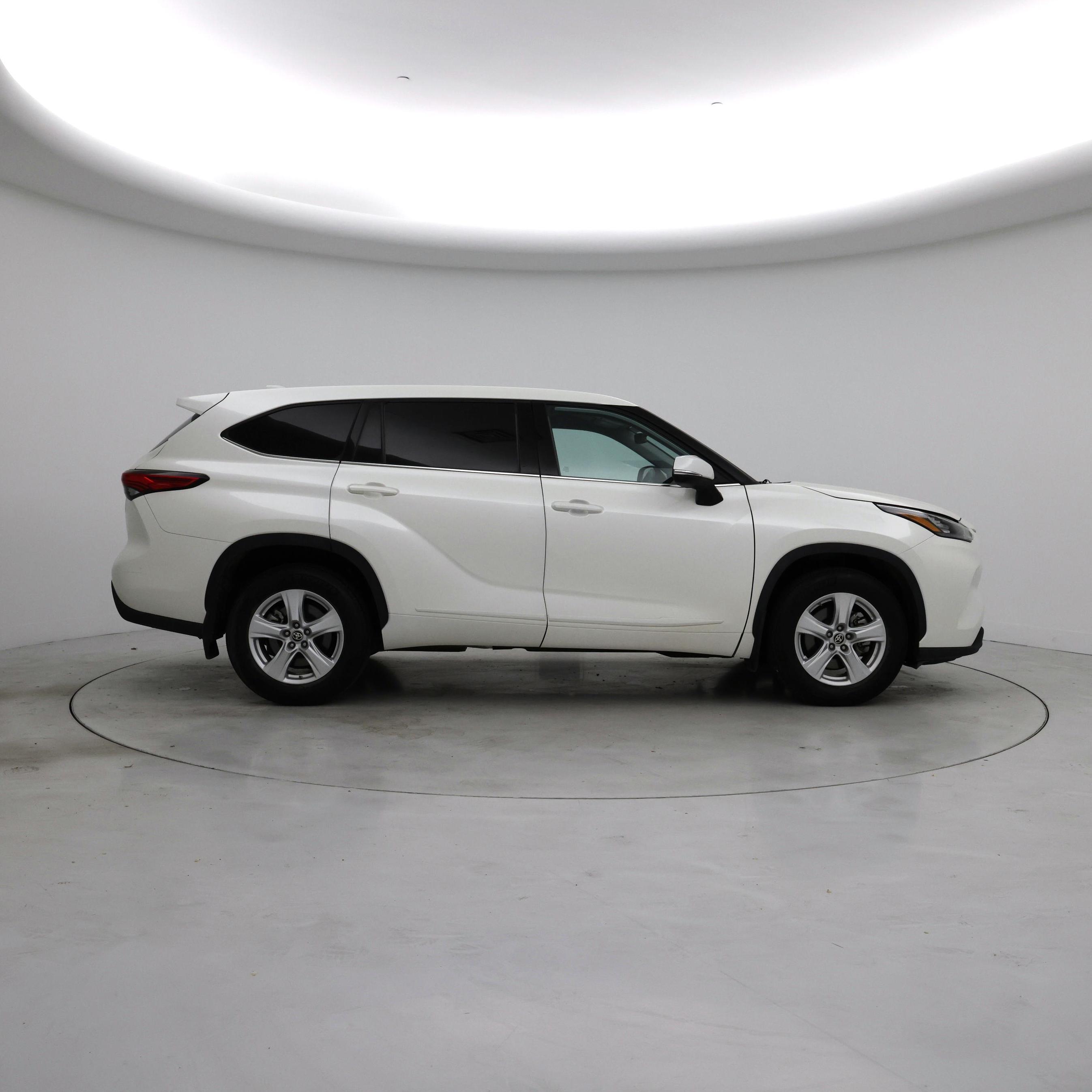 Thumbnail: 2020 Toyota Highlander - 7