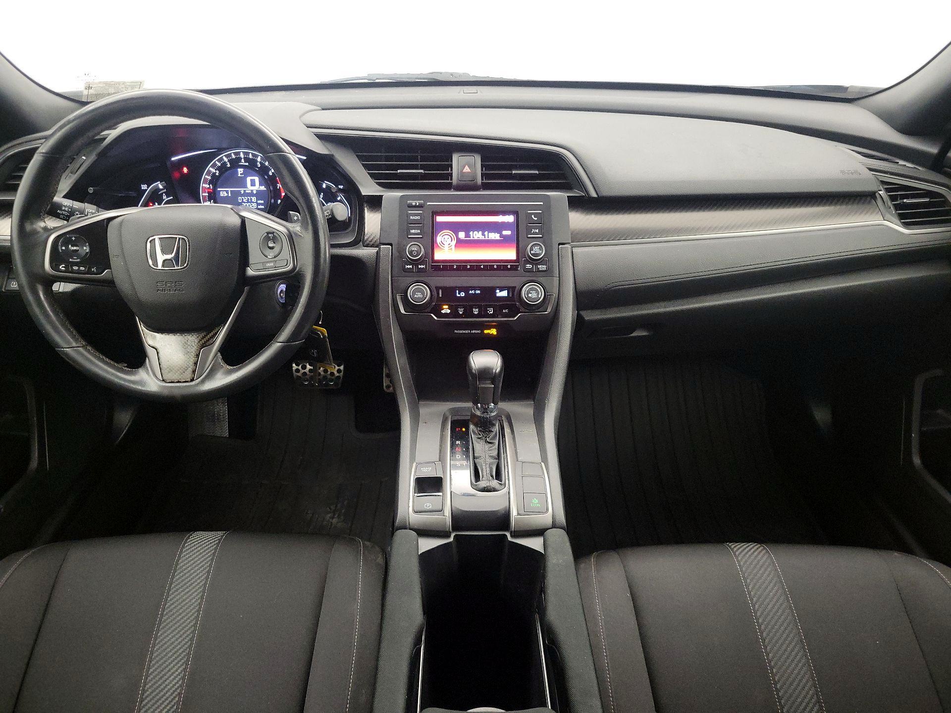 Thumbnail: 2018 Honda Civic - 9