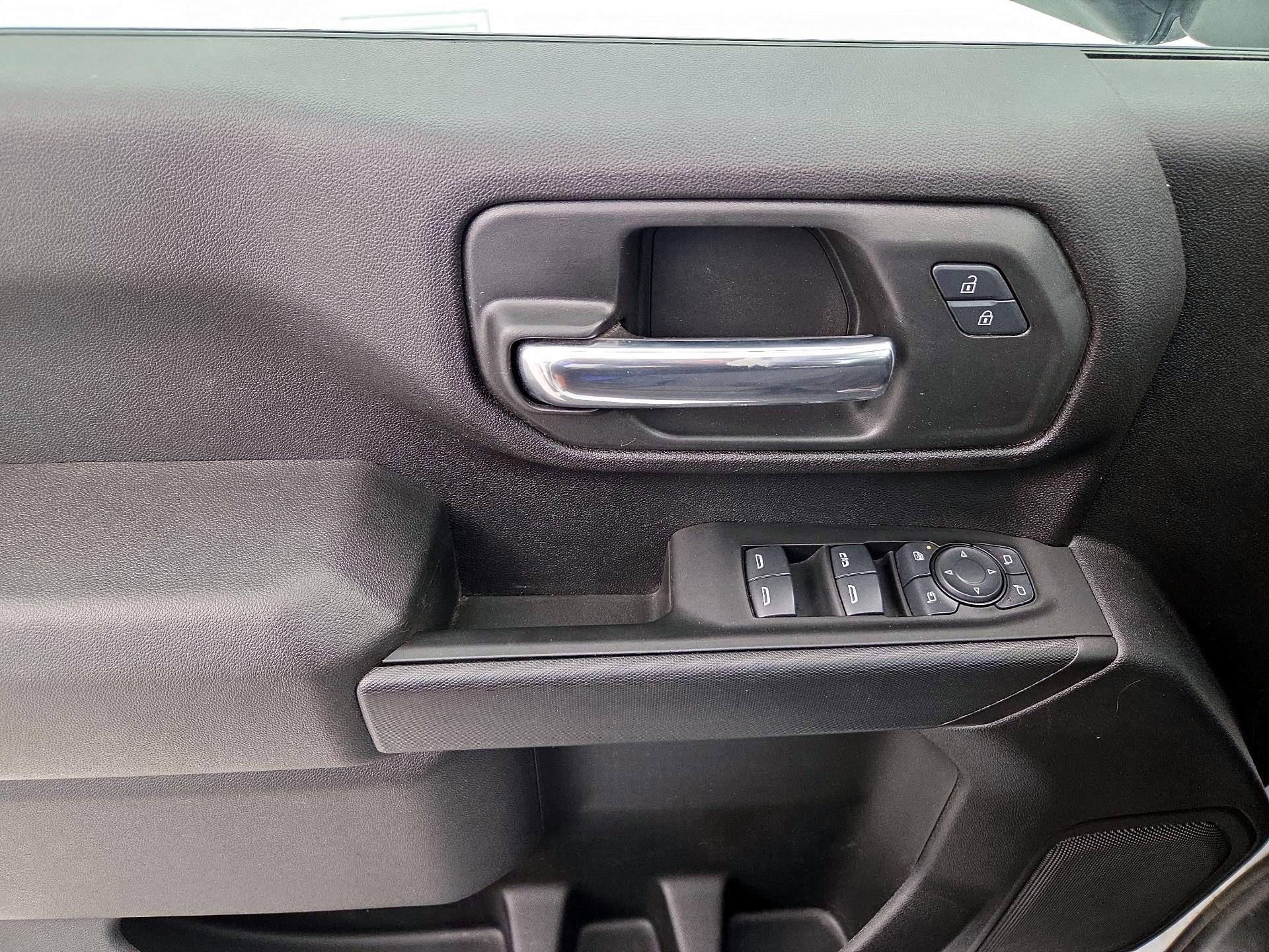 Thumbnail: 2024 GMC Sierra 2500 - 12