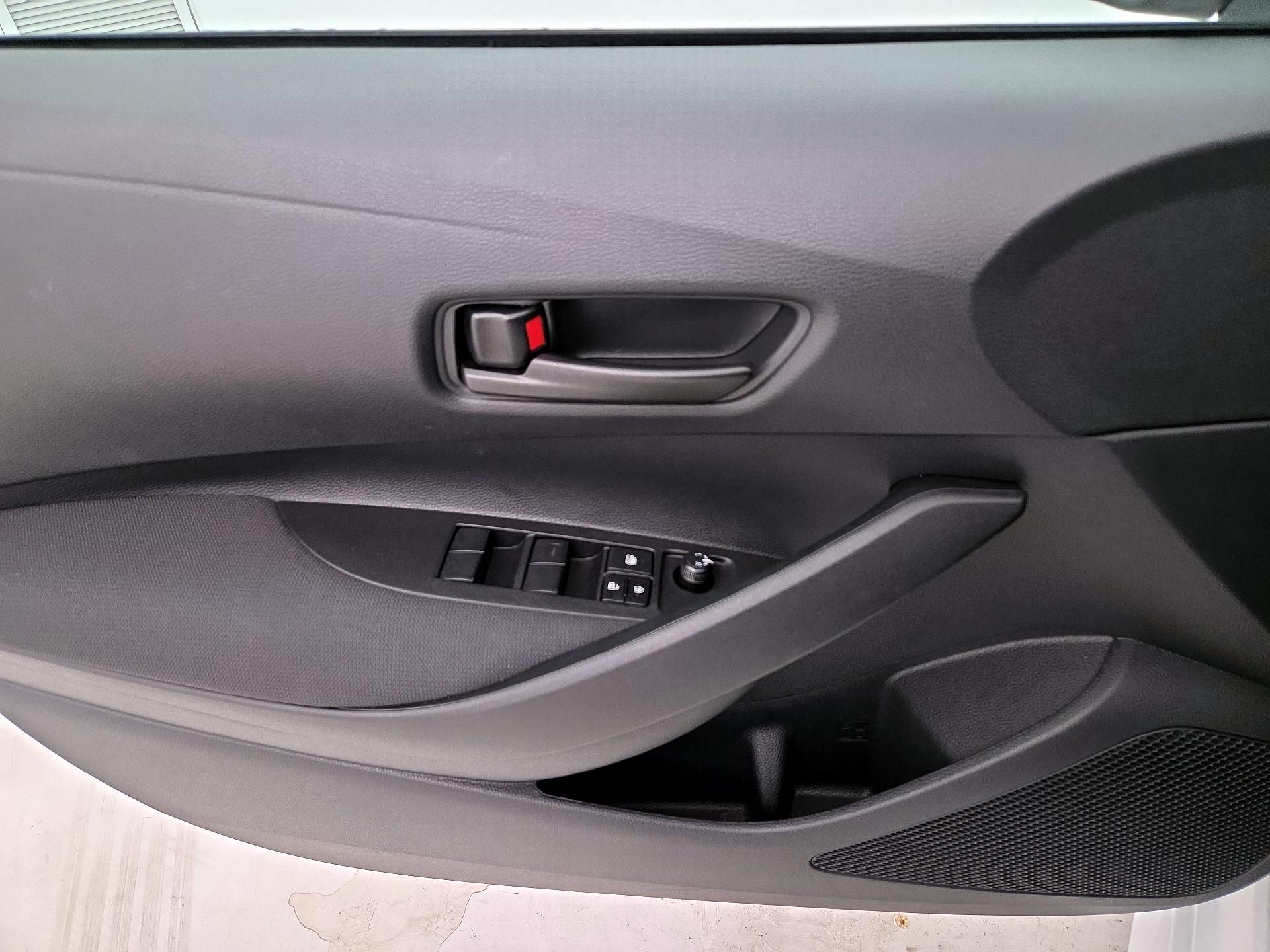 Thumbnail: 2025 Toyota Corolla - 10