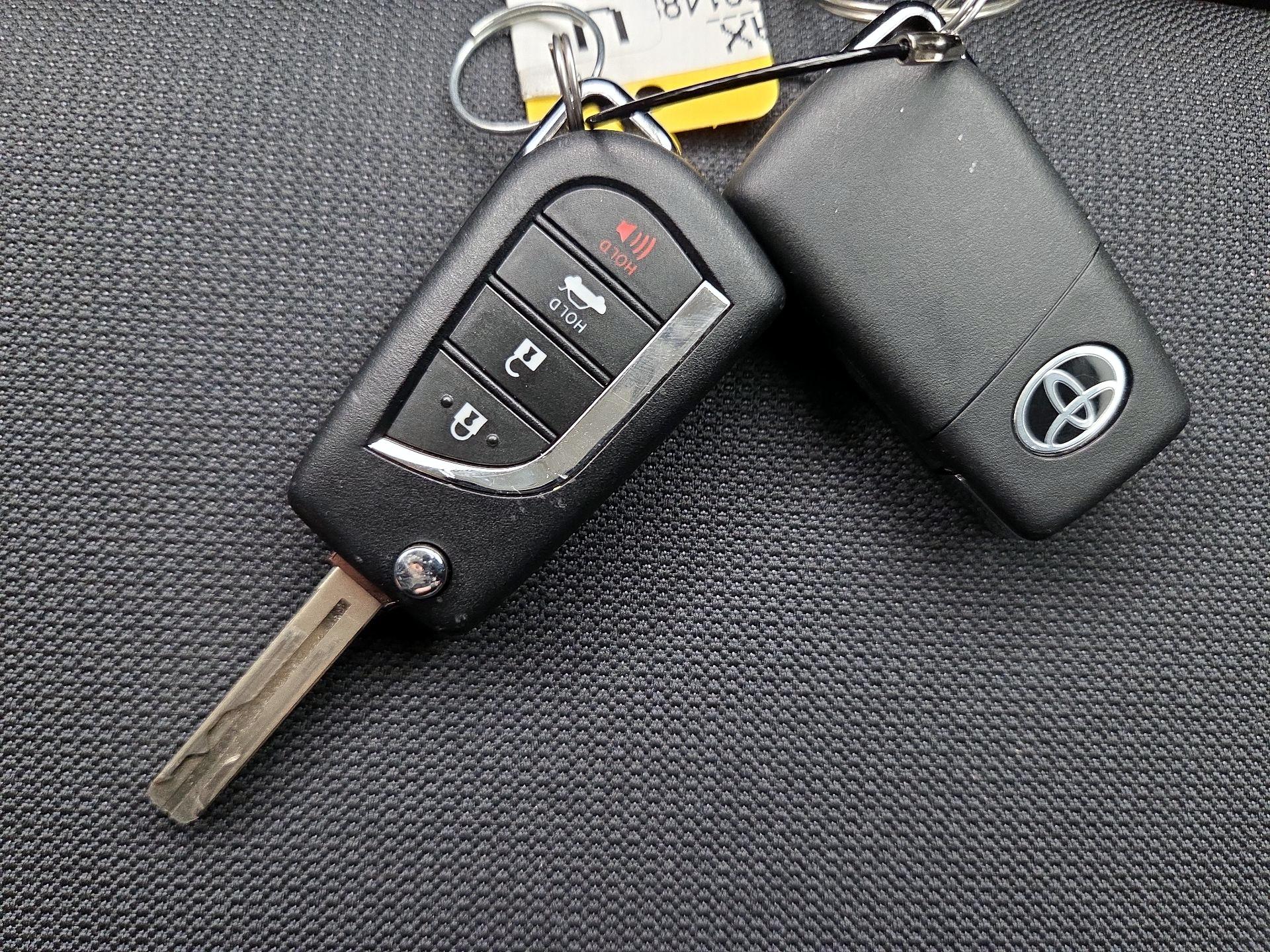 Thumbnail: 2025 Toyota Corolla - 20