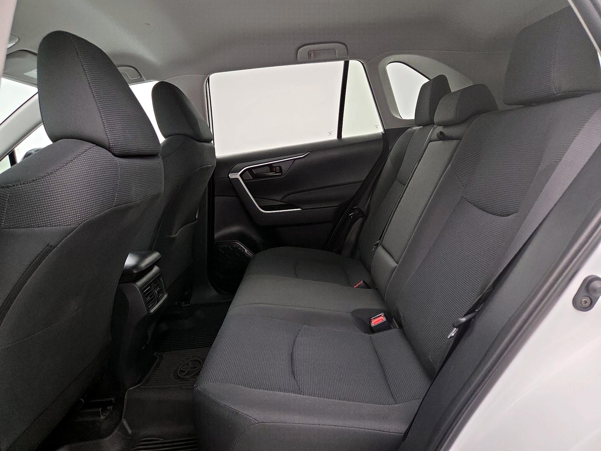 Thumbnail: 2025 Toyota RAV4 - 19