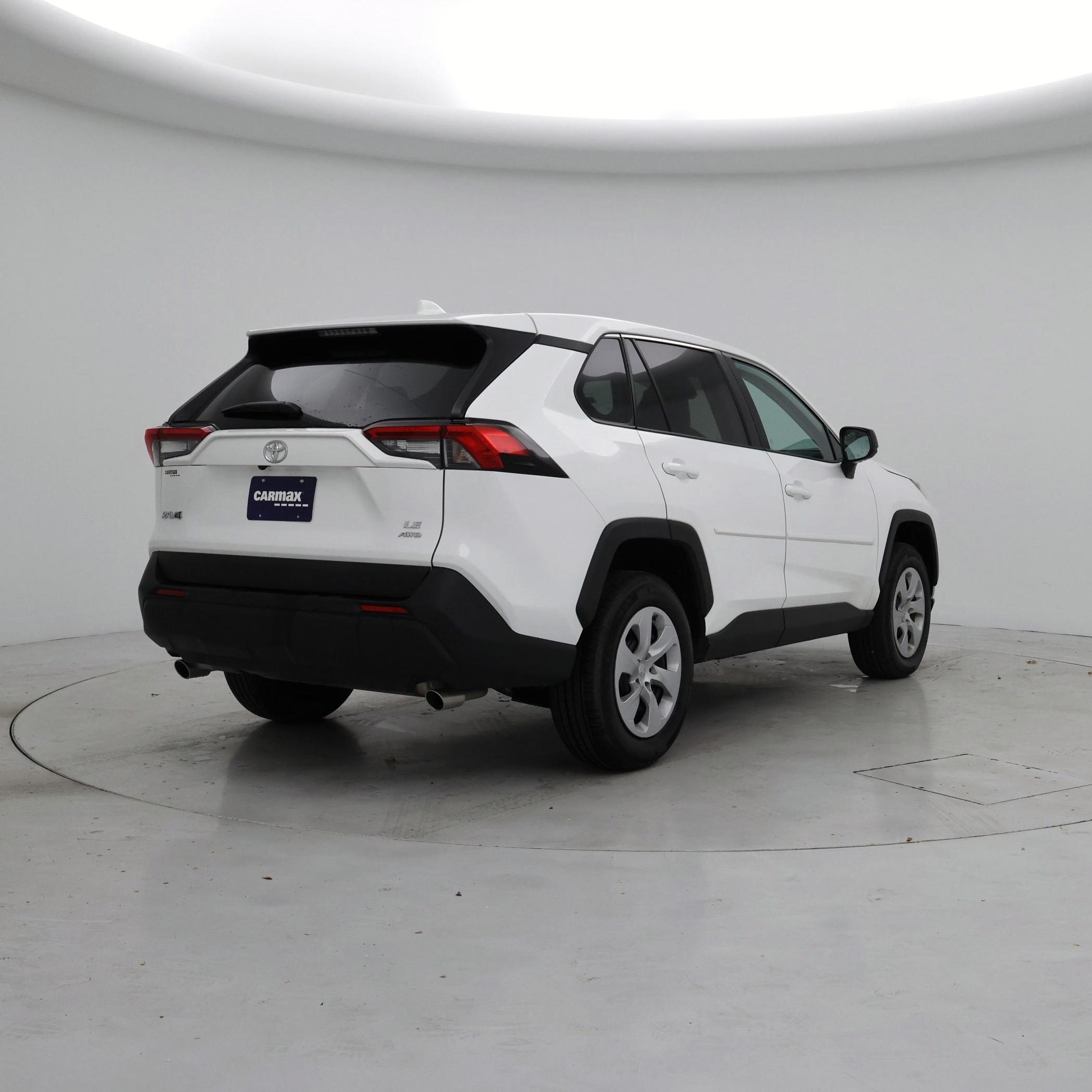 Thumbnail: 2025 Toyota RAV4 - 8