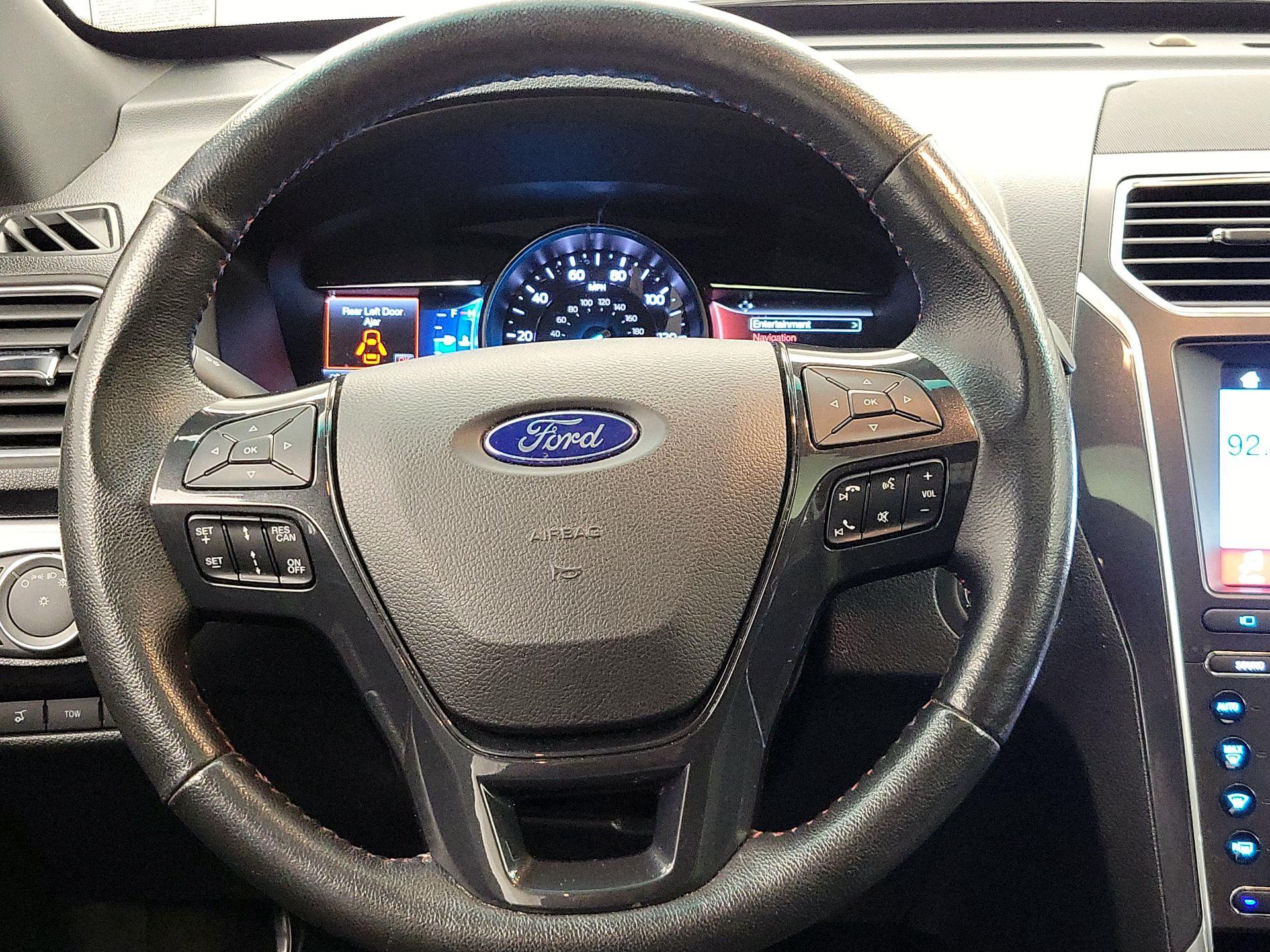 Thumbnail: 2017 Ford Explorer - 10
