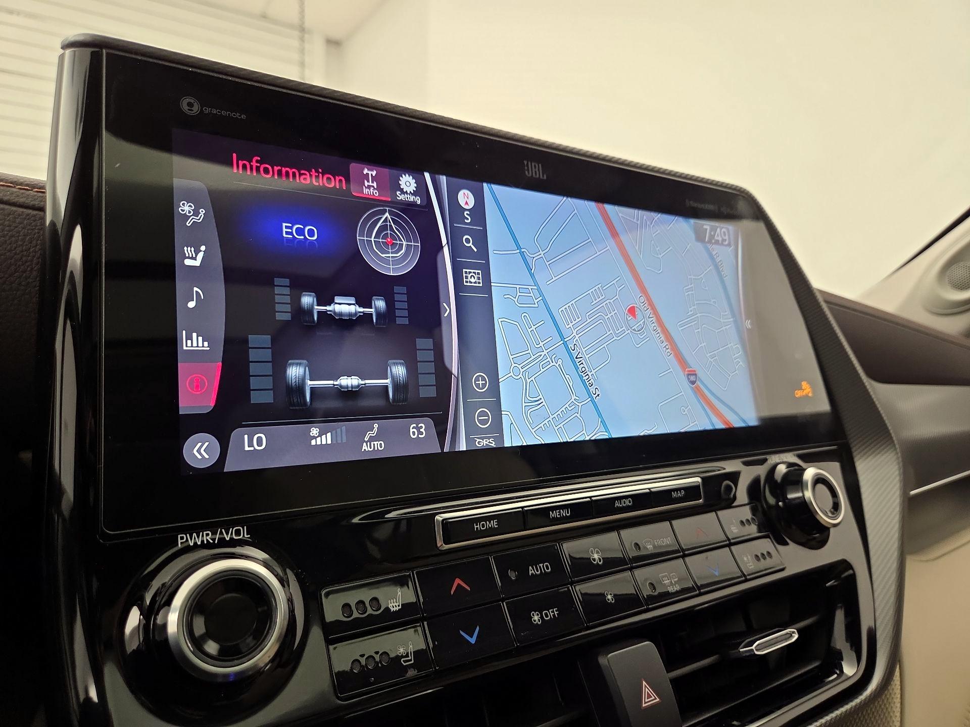 Thumbnail: 2022 Toyota Highlander - 14