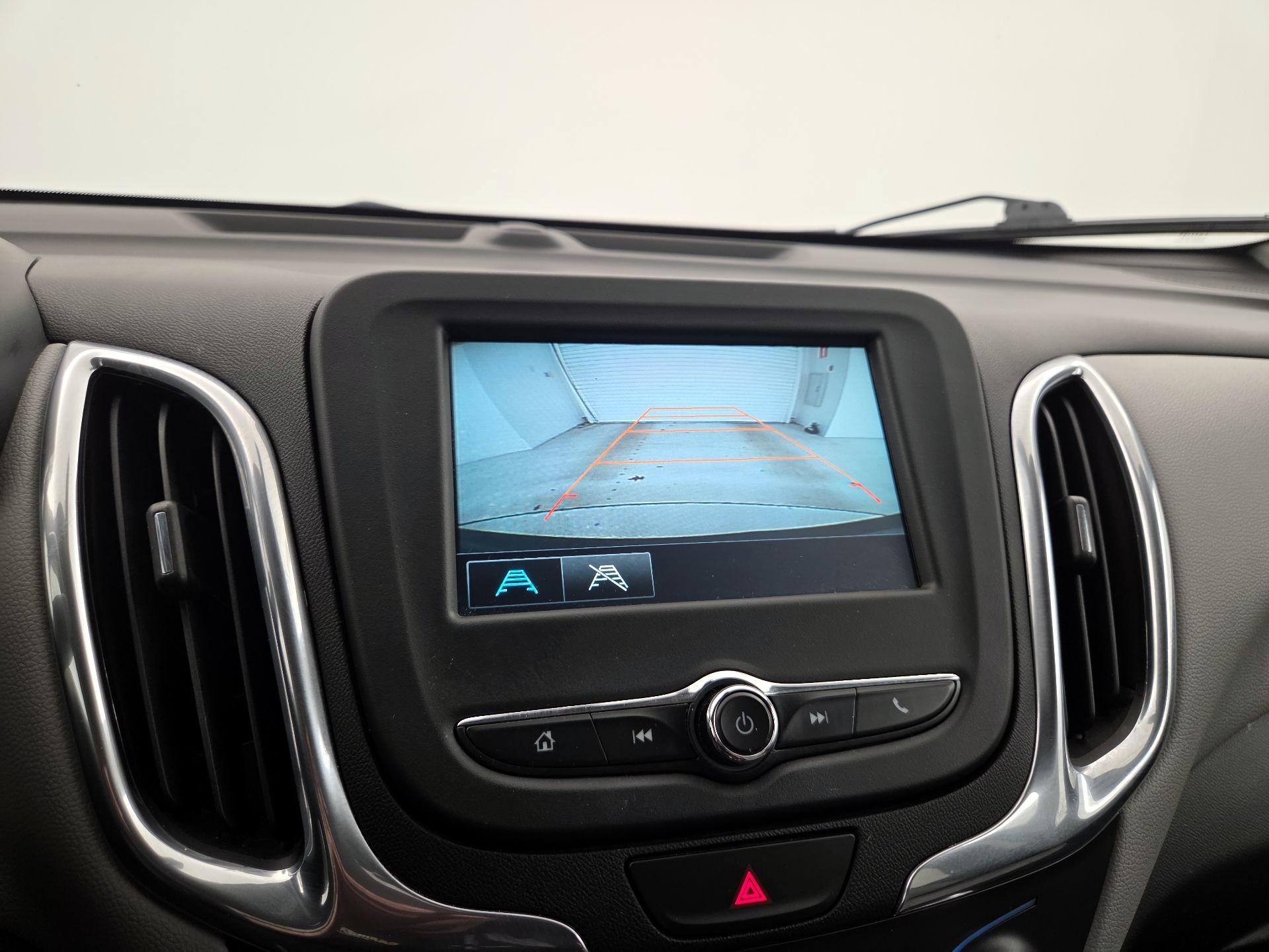 Thumbnail: 2018 Chevrolet Equinox - 14