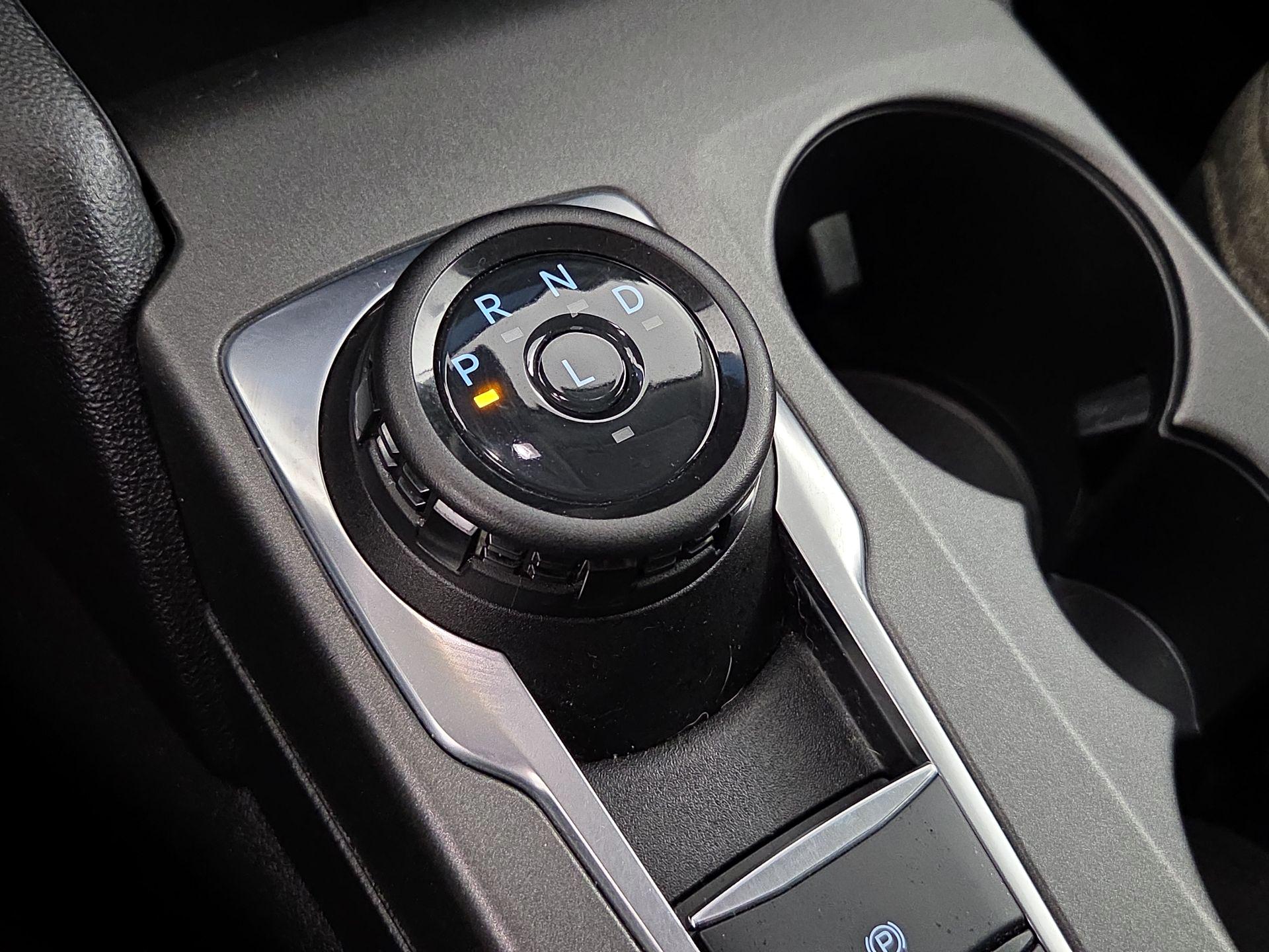 Thumbnail: 2025 Ford Bronco Sport - 14