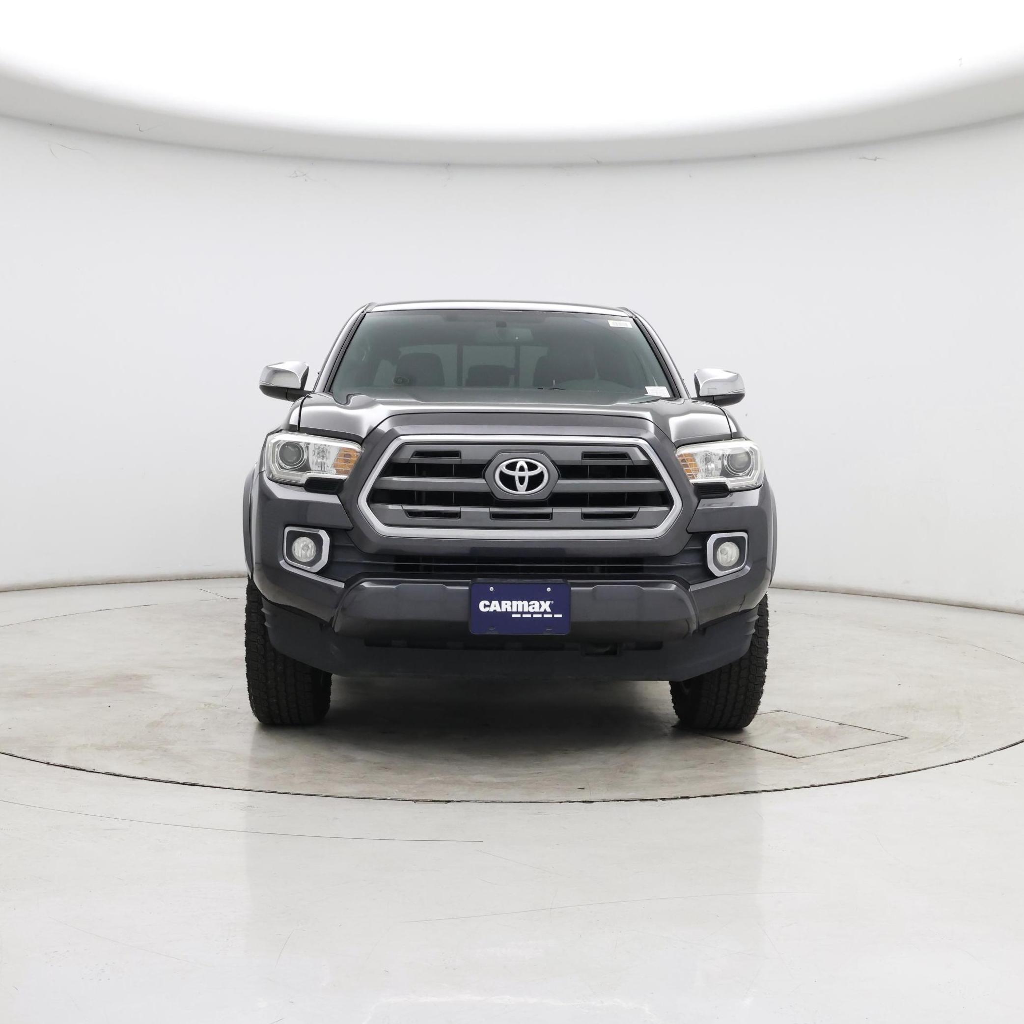 Thumbnail: 2016 Toyota Tacoma - 5