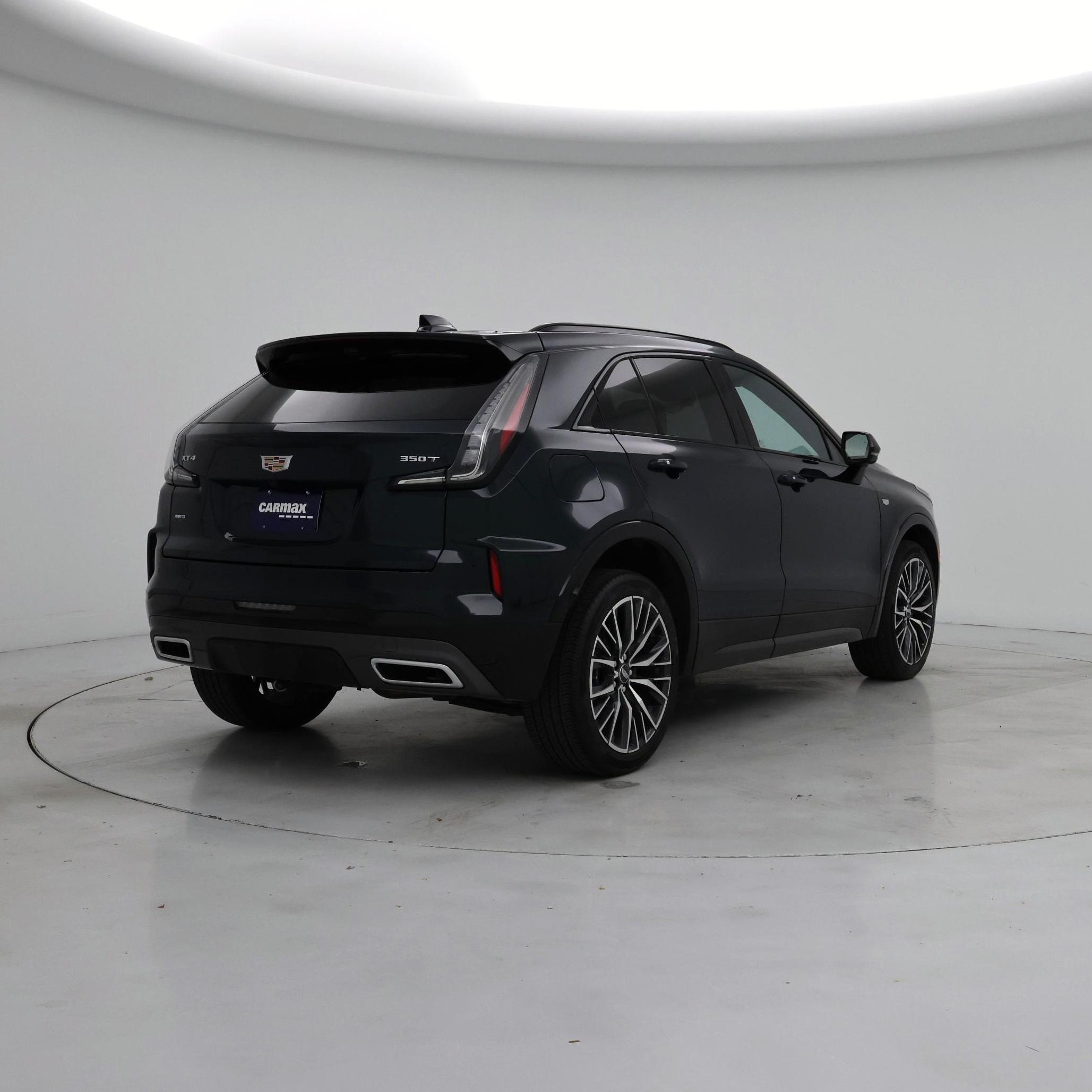 Thumbnail: 2025 Cadillac XT4 - 8