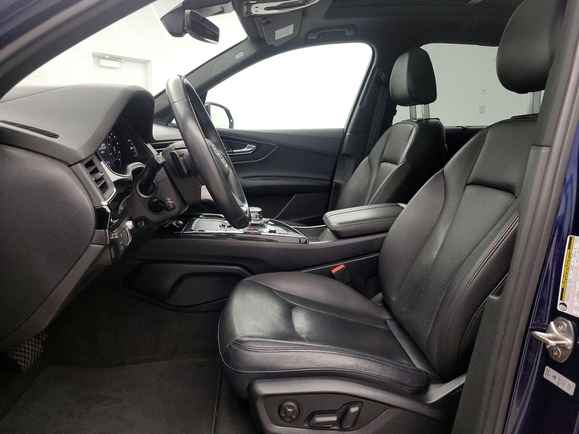 Thumbnail: 2019 Audi Q7 - 11