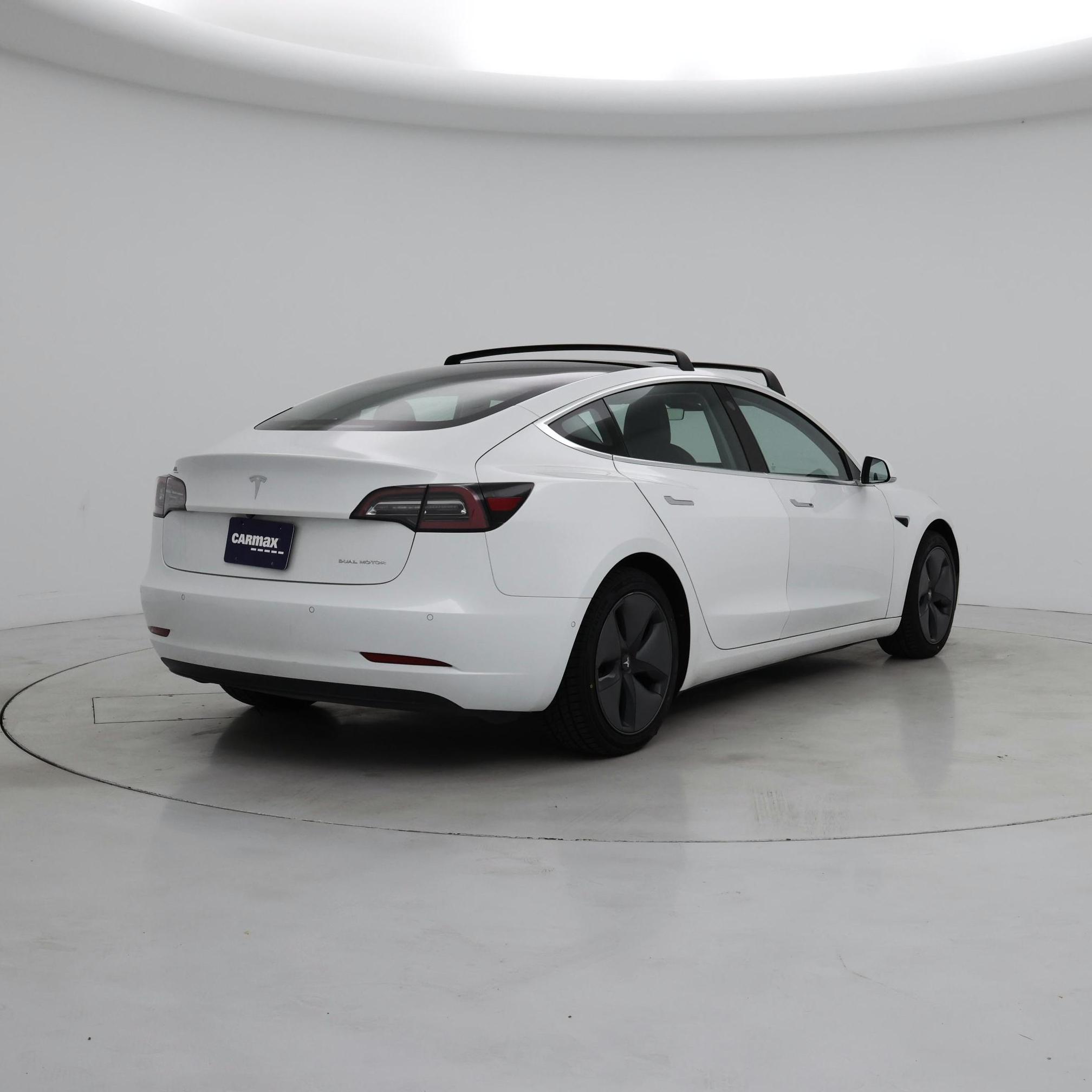 Thumbnail: 2020 Tesla Model 3 - 8