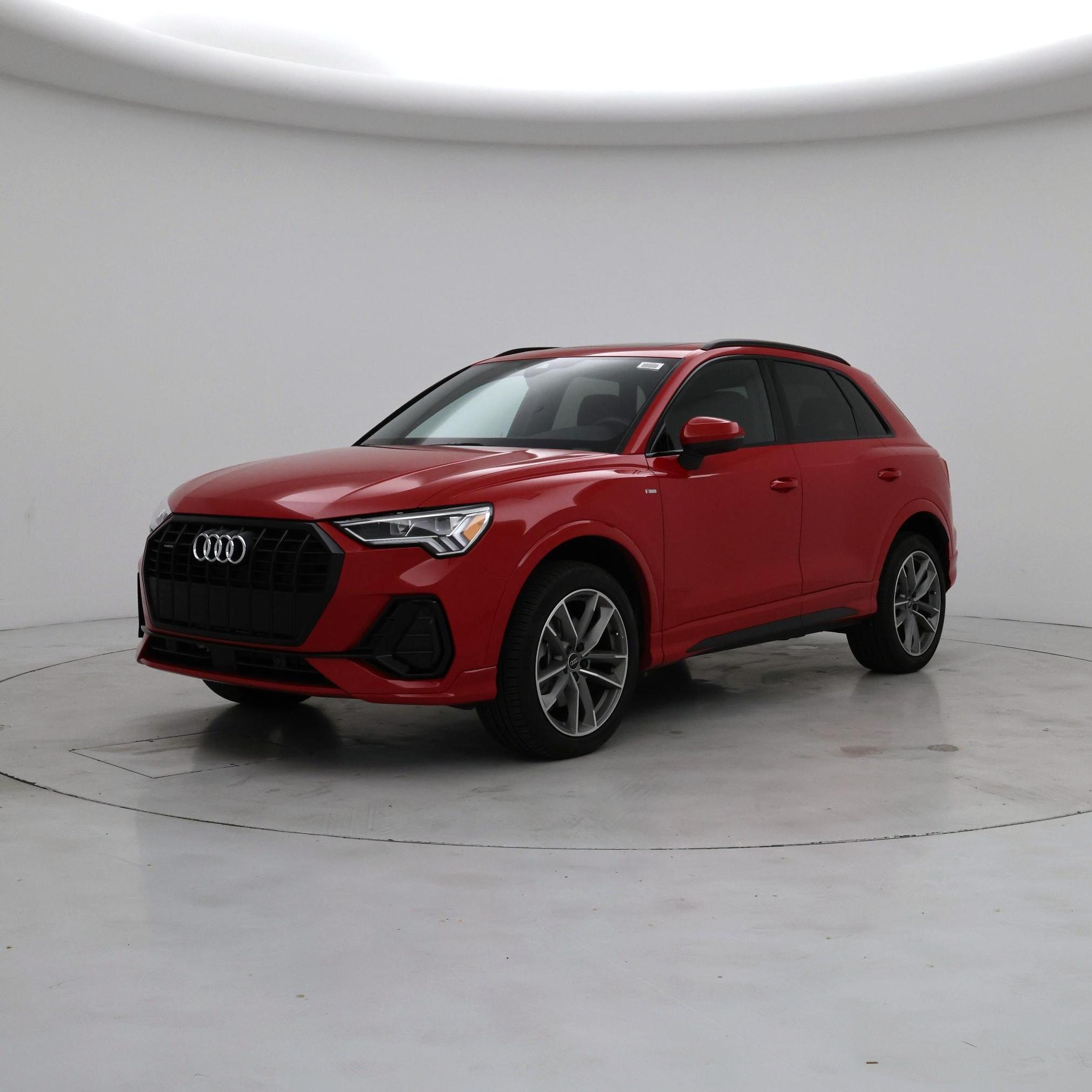 Thumbnail: 2023 Audi Q3 - 4