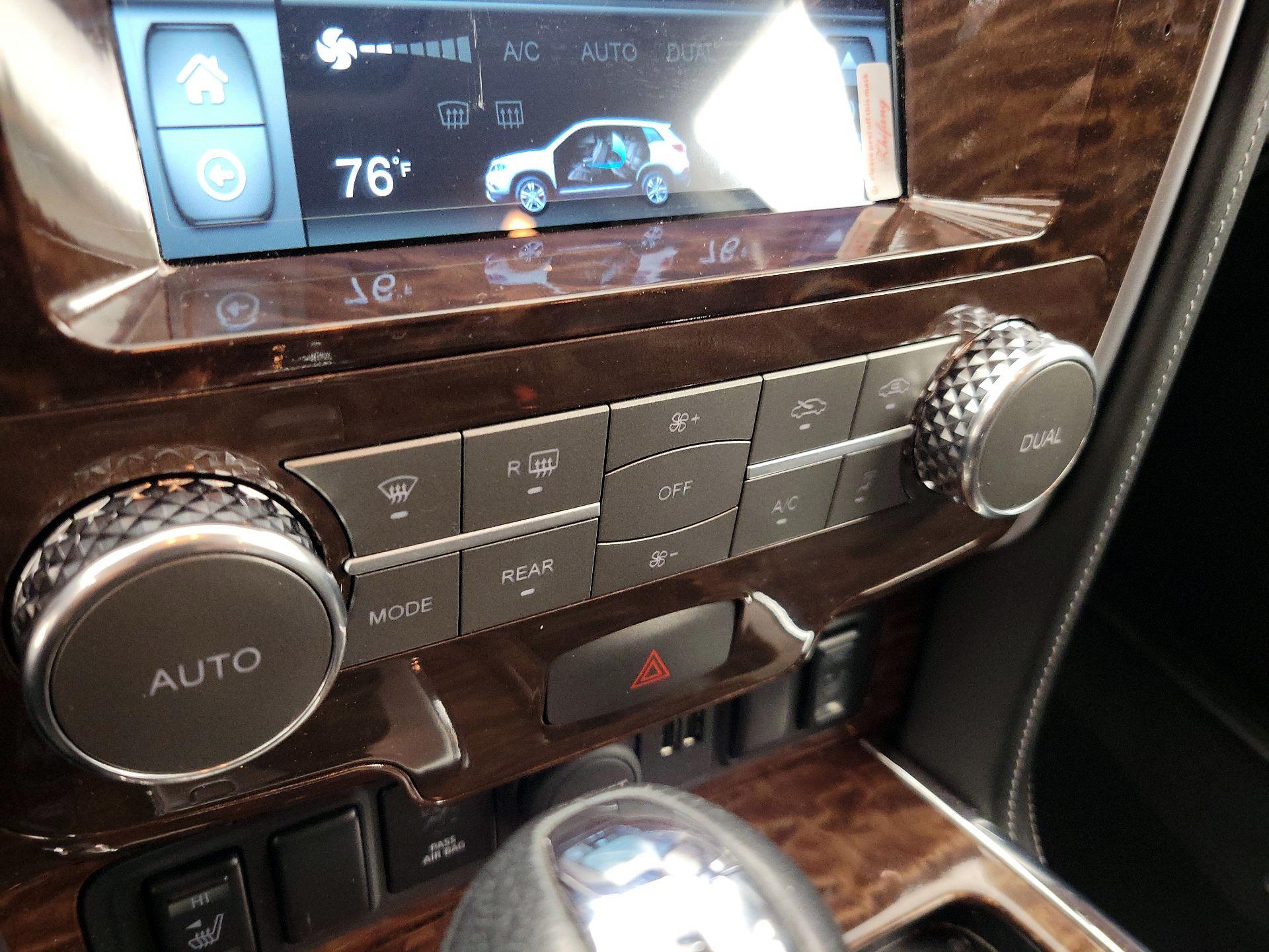 Thumbnail: 2018 Nissan Armada - 17