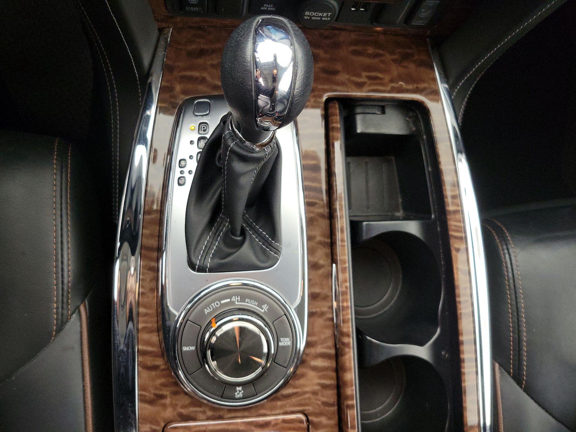 Thumbnail: 2018 Nissan Armada - 18