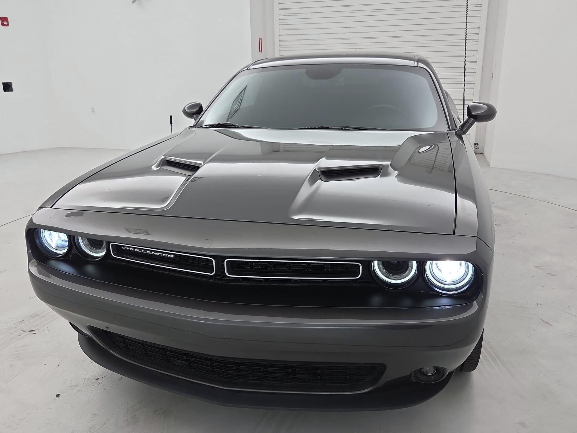 Thumbnail: 2022 Dodge Challenger - 2