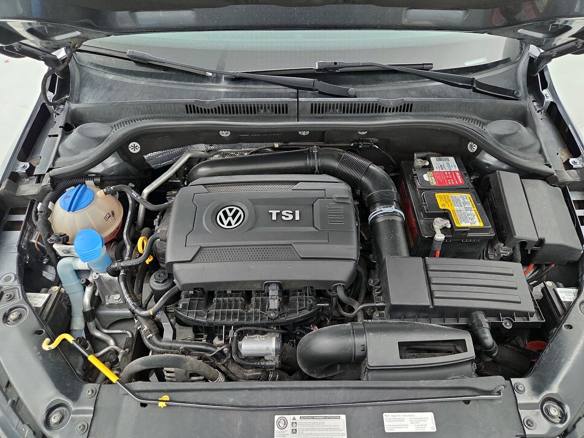 Thumbnail: 2016 Volkswagen Jetta - 19