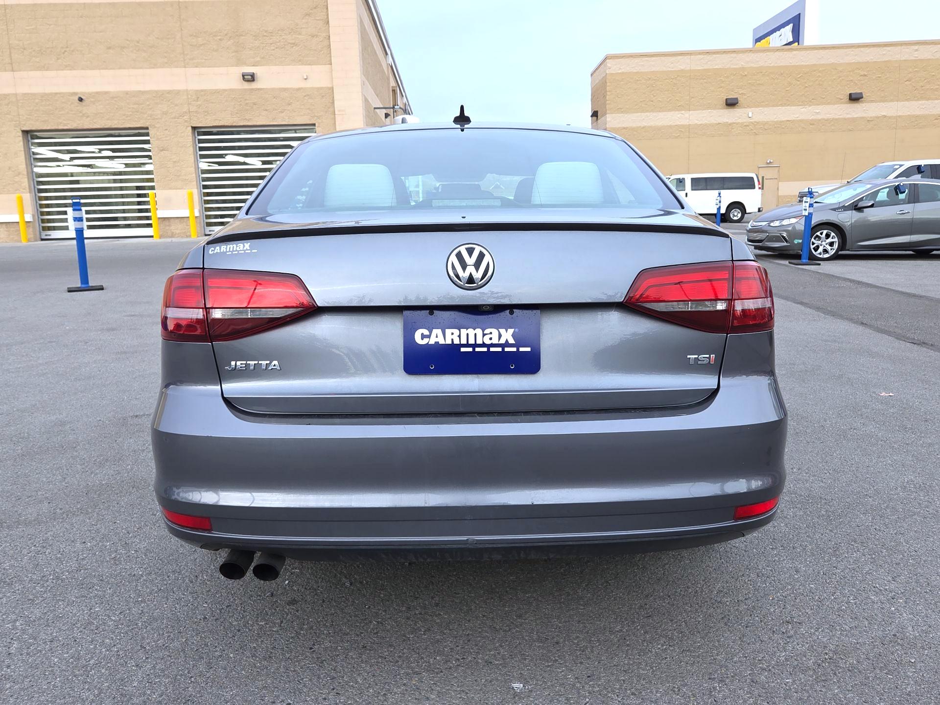 Thumbnail: 2016 Volkswagen Jetta - 6