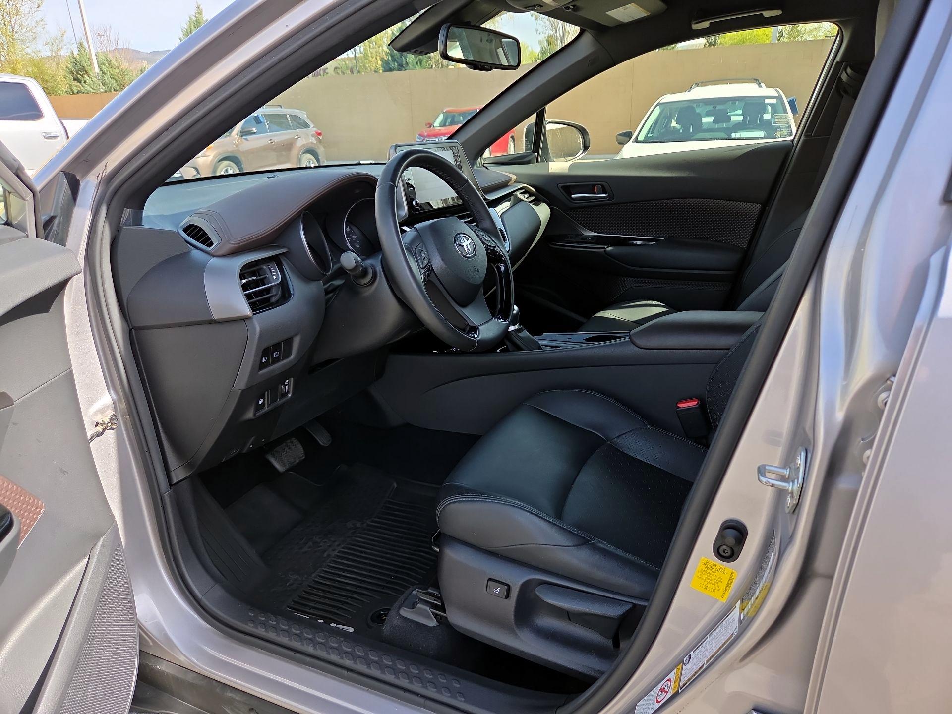 Thumbnail: 2019 Toyota C-HR - 9