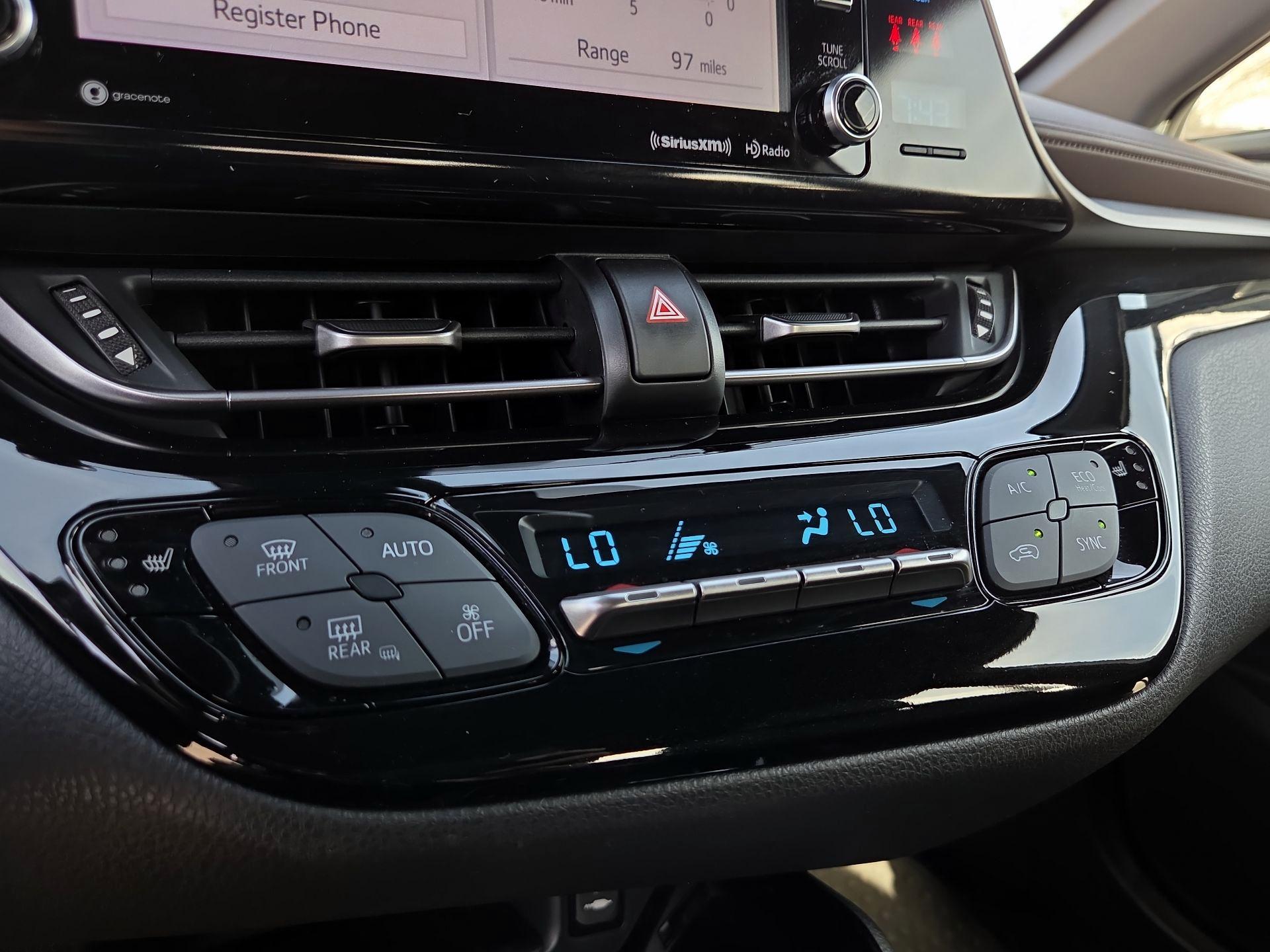 Thumbnail: 2019 Toyota C-HR - 14