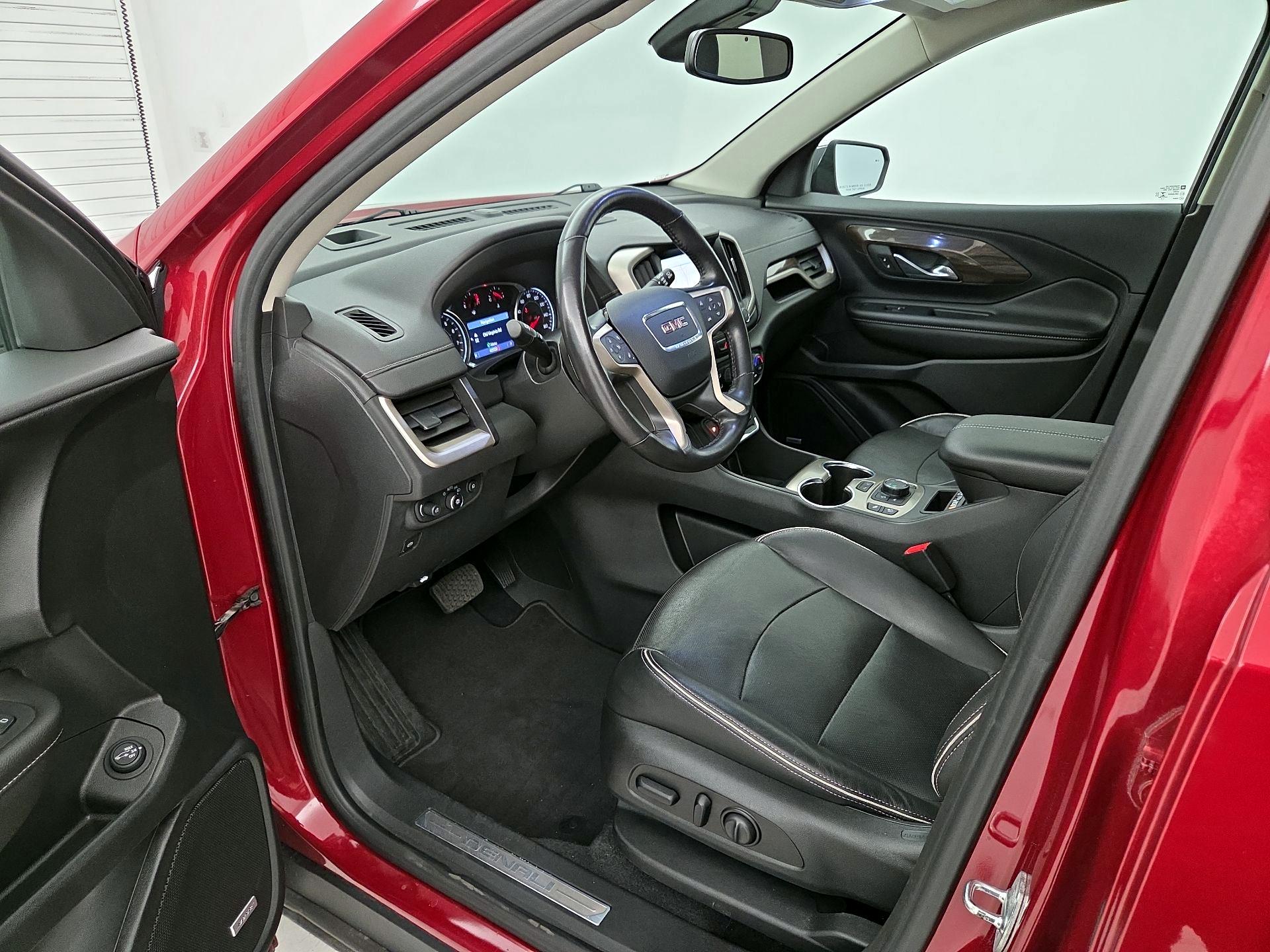 Thumbnail: 2020 GMC Terrain - 11