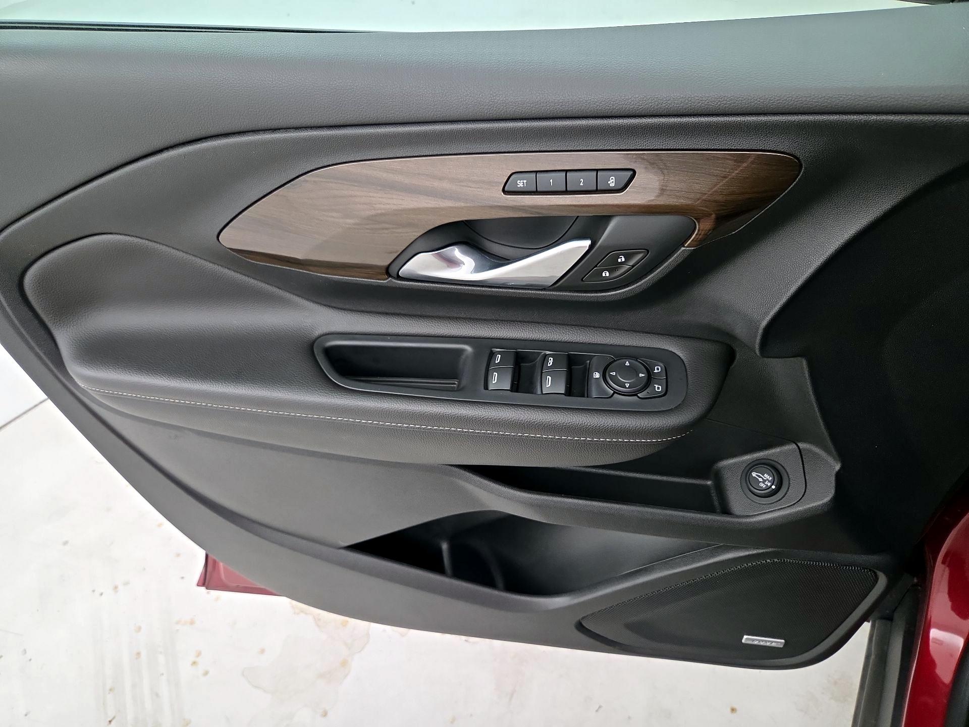 Thumbnail: 2020 GMC Terrain - 12