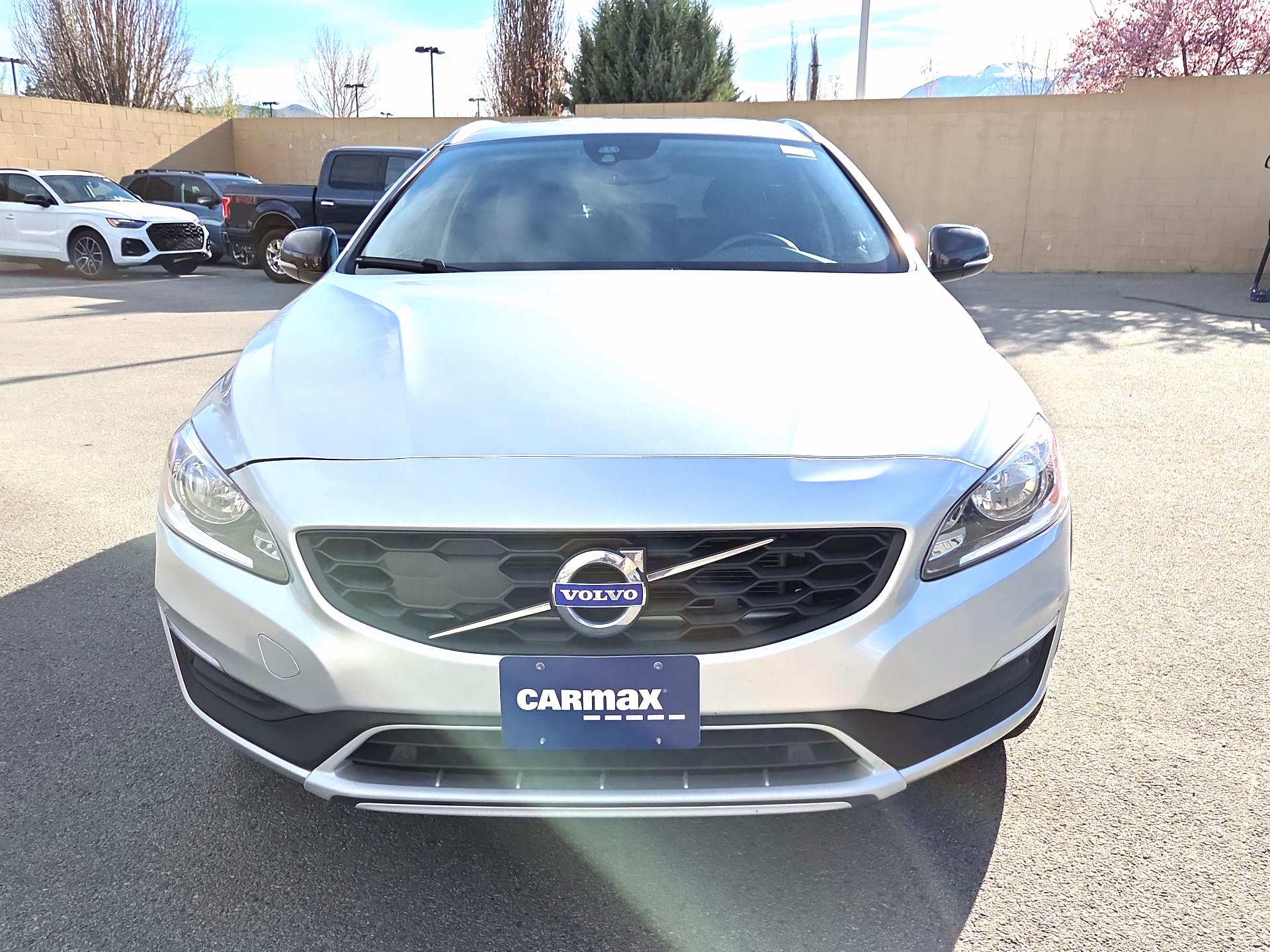 Thumbnail: 2018 Volvo S60 - 2