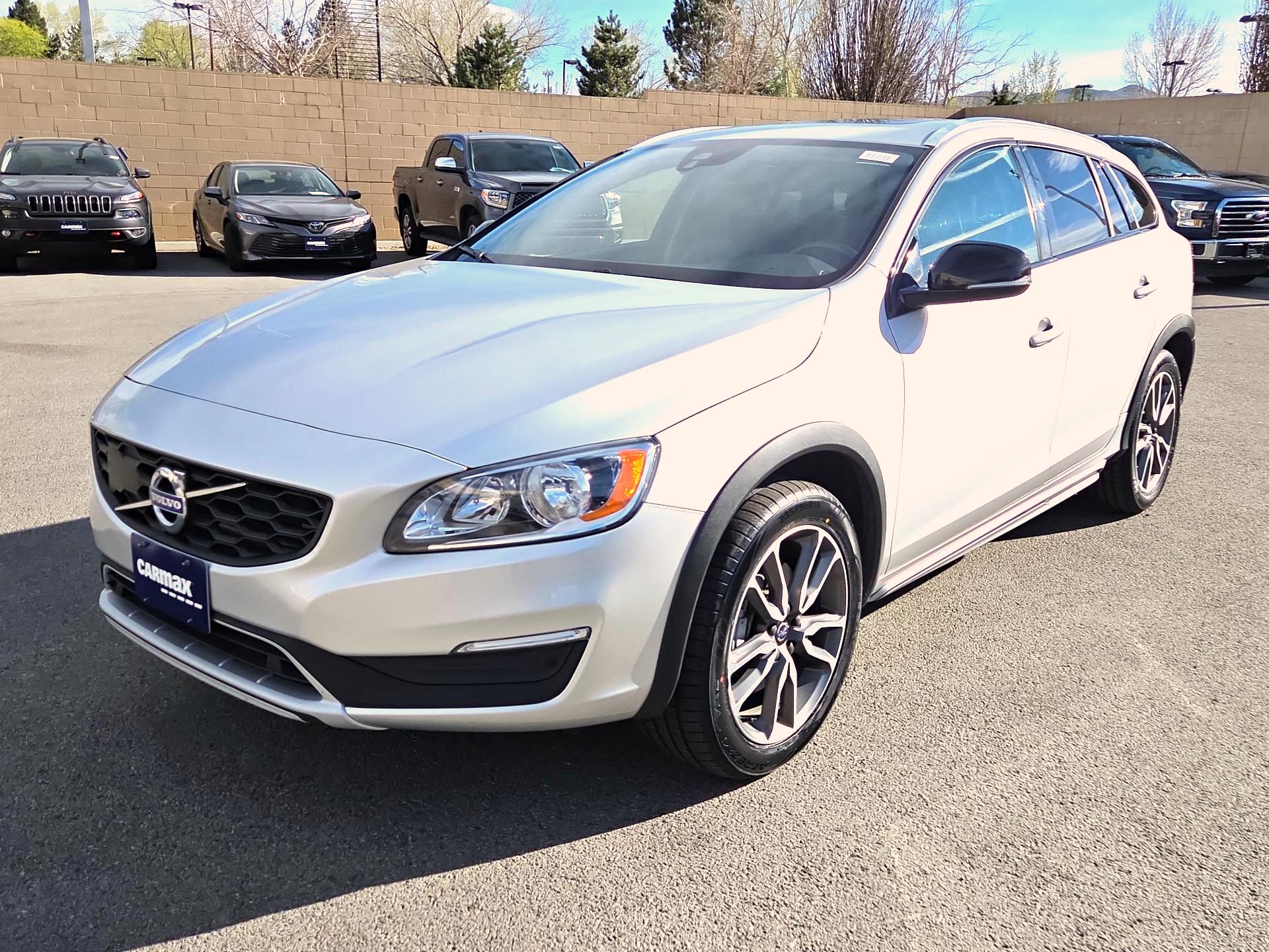 Thumbnail: 2018 Volvo S60 - 3