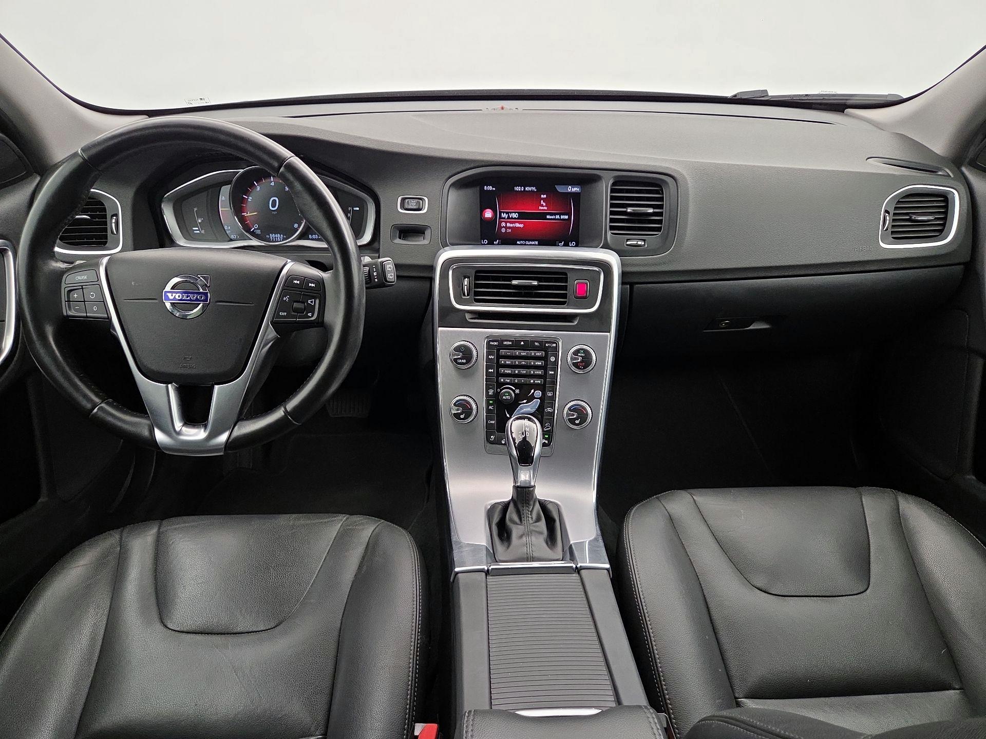 Thumbnail: 2018 Volvo S60 - 8