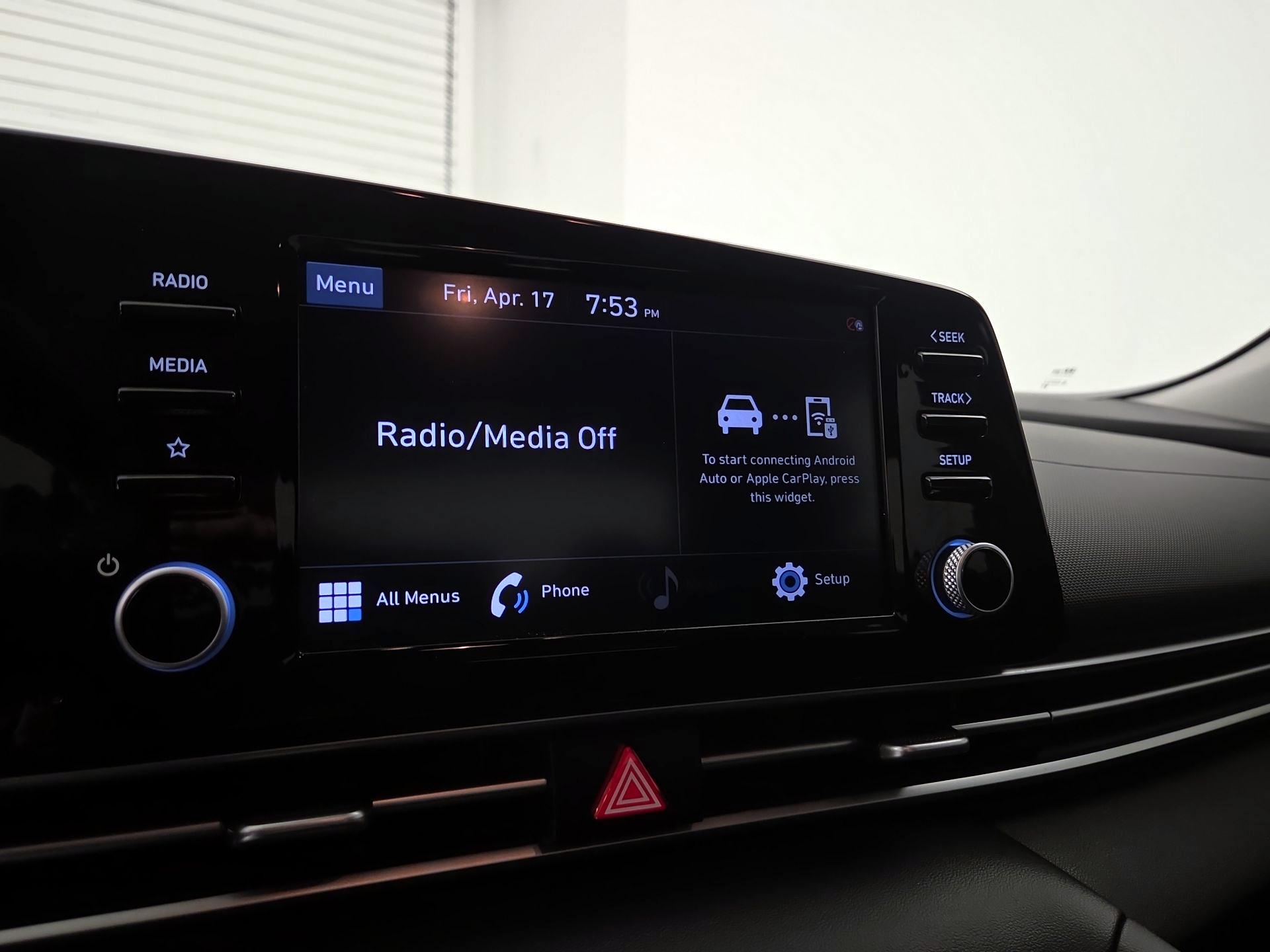 Thumbnail: 2022 Hyundai Elantra - 15